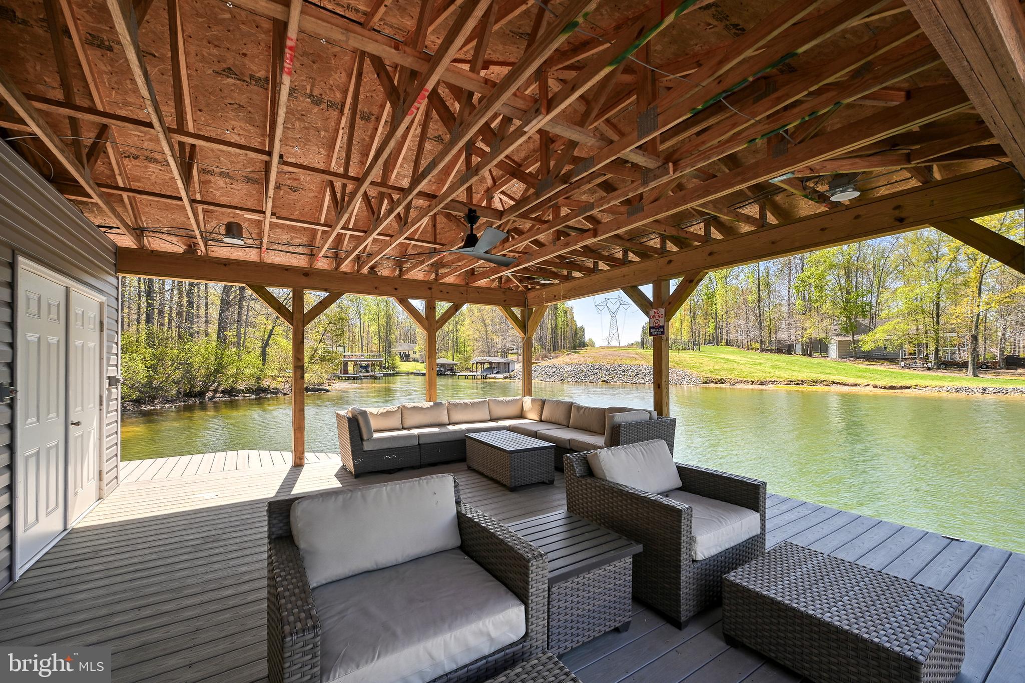 CUCKOOS NEST - Residential