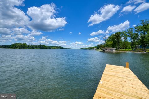 Tiny photo for 845 Elnor Road, BUMPASS, VA 23024 (MLS # VALA2009602)