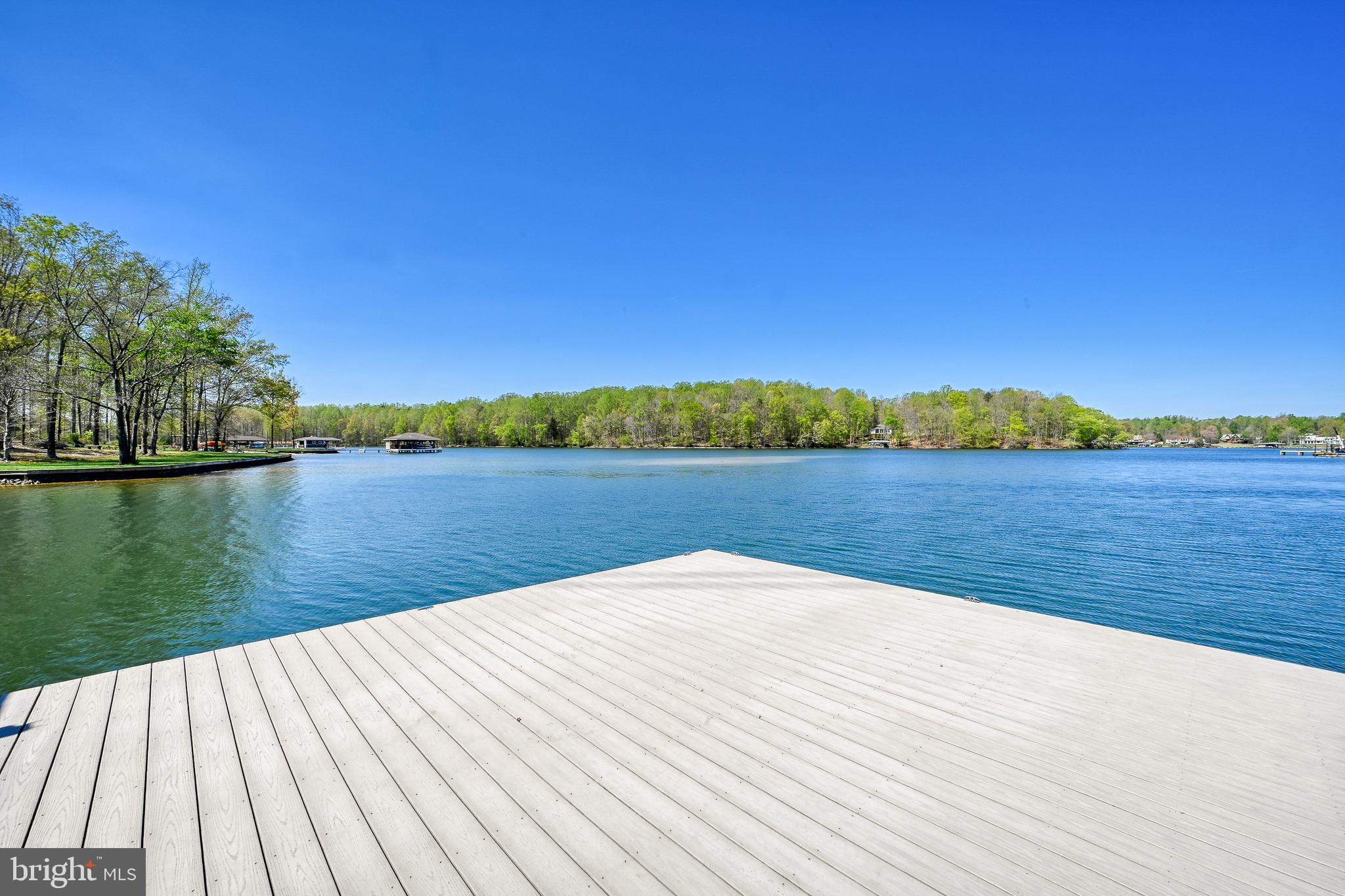 CUCKOOS NEST - Residential