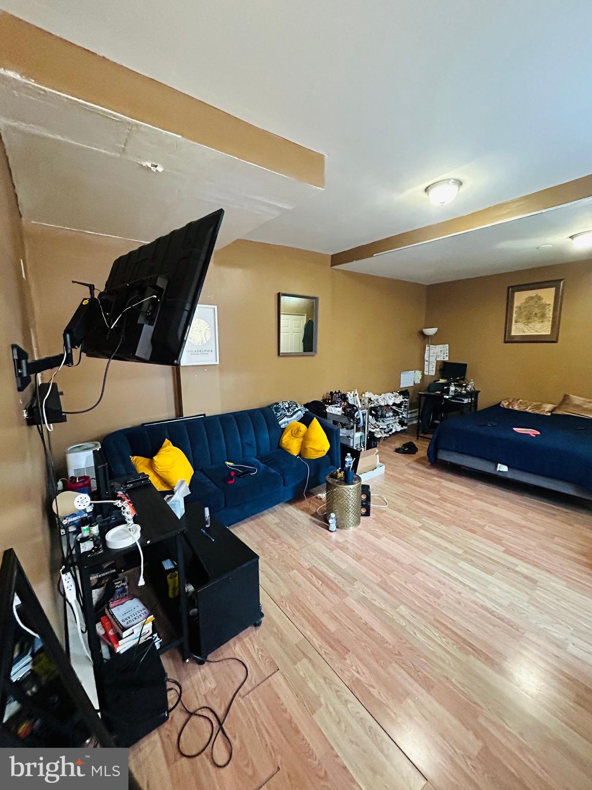 WEST PHILADELPHIA - Residential Income