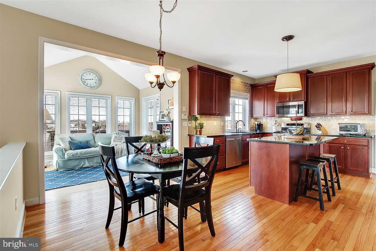 SAGE HILL - Residential