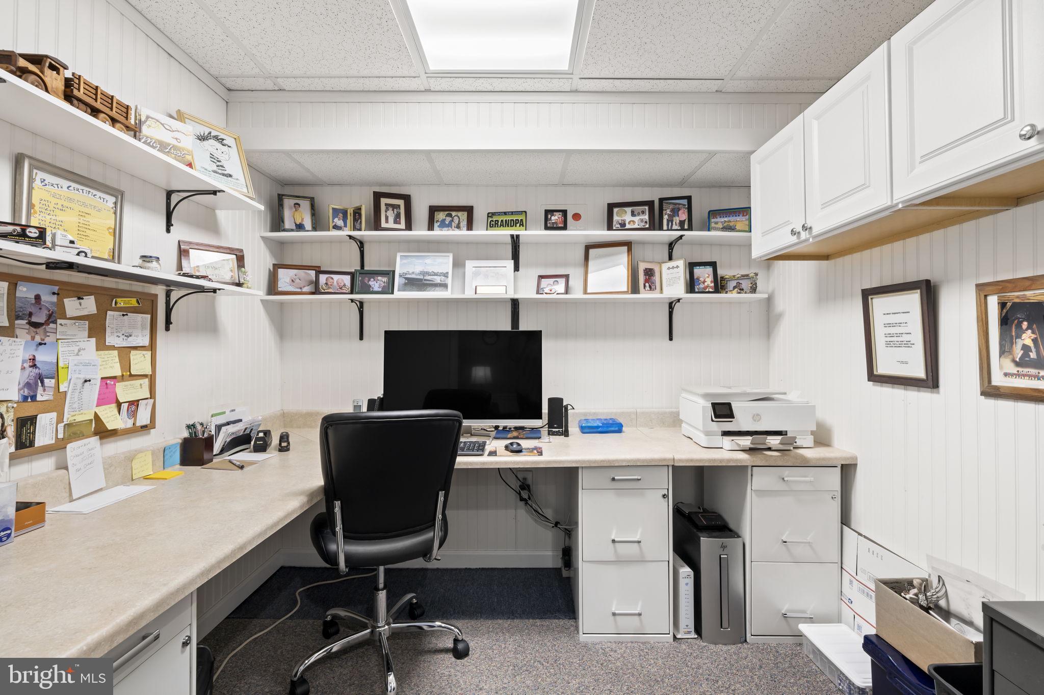 FOX HILL FARM - Residential