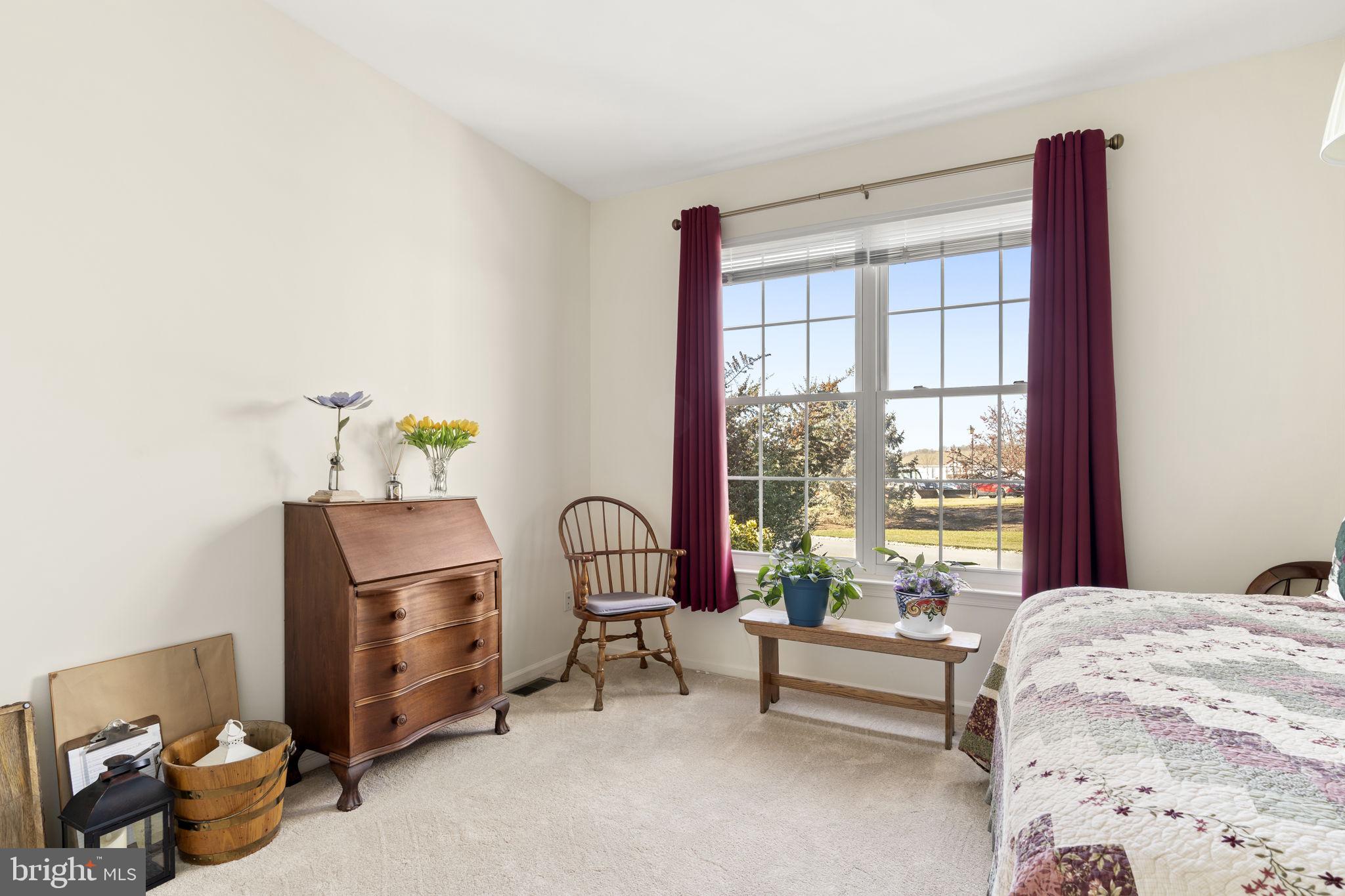 FOX HILL FARM - Residential