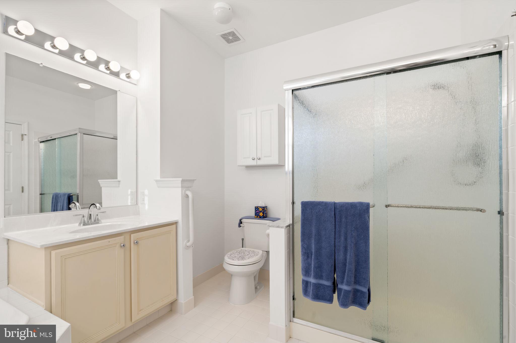 FOX HILL FARM - Residential