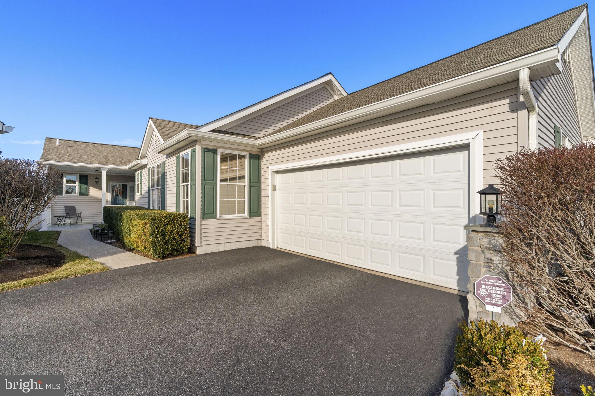 FOX HILL FARM - Residential