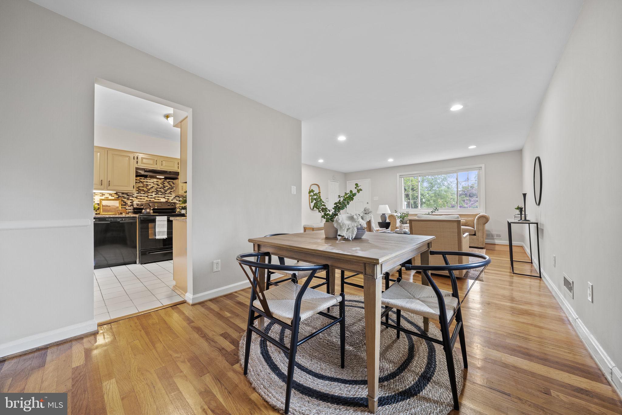 BURNT MILLS MANOR - Residential