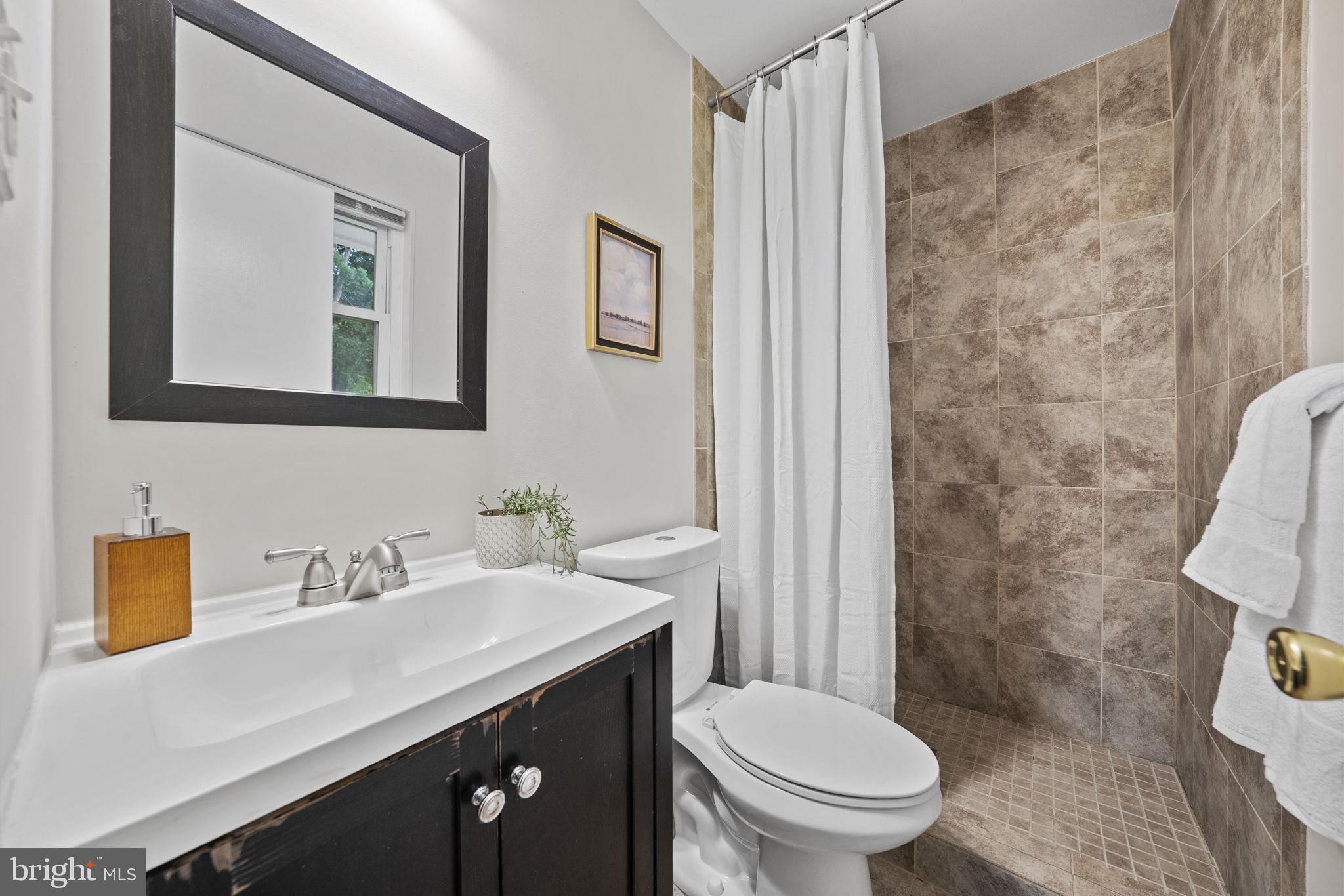 BURNT MILLS MANOR - Residential