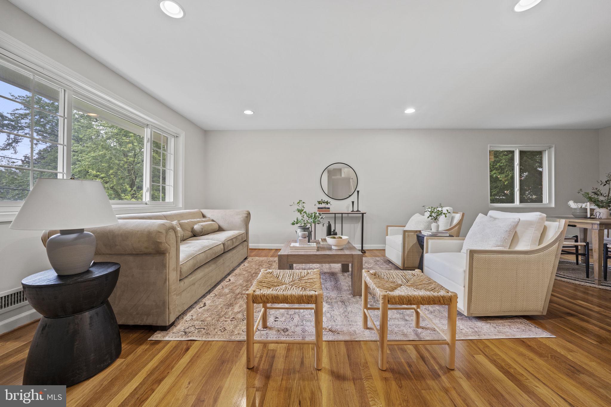 BURNT MILLS MANOR - Residential