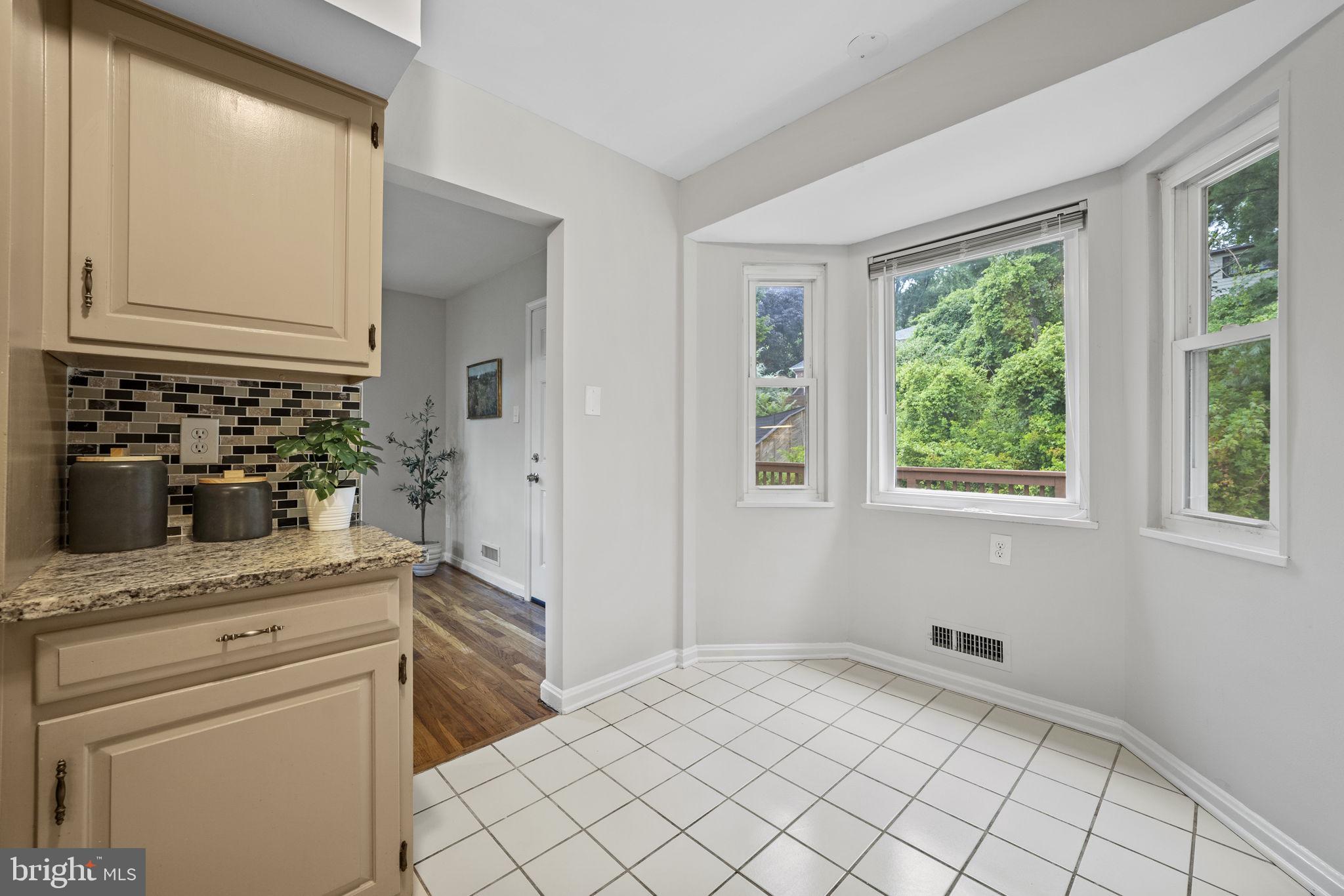 BURNT MILLS MANOR - Residential