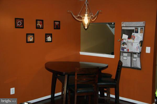 LAKELAND PLACE - Residential