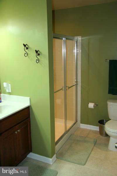 LAKELAND PLACE - Residential