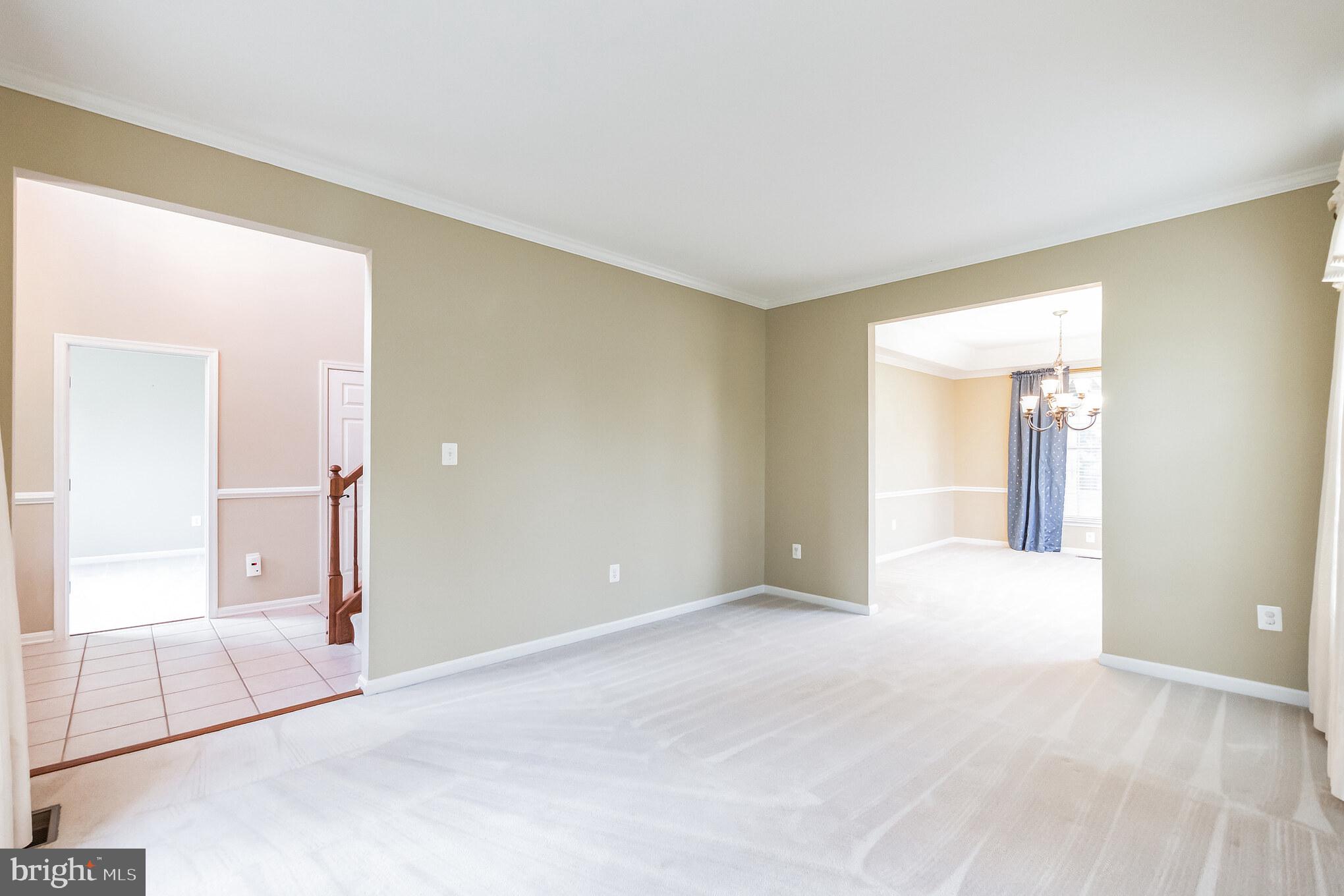 GREEN HILL MANOR - Residential Lease