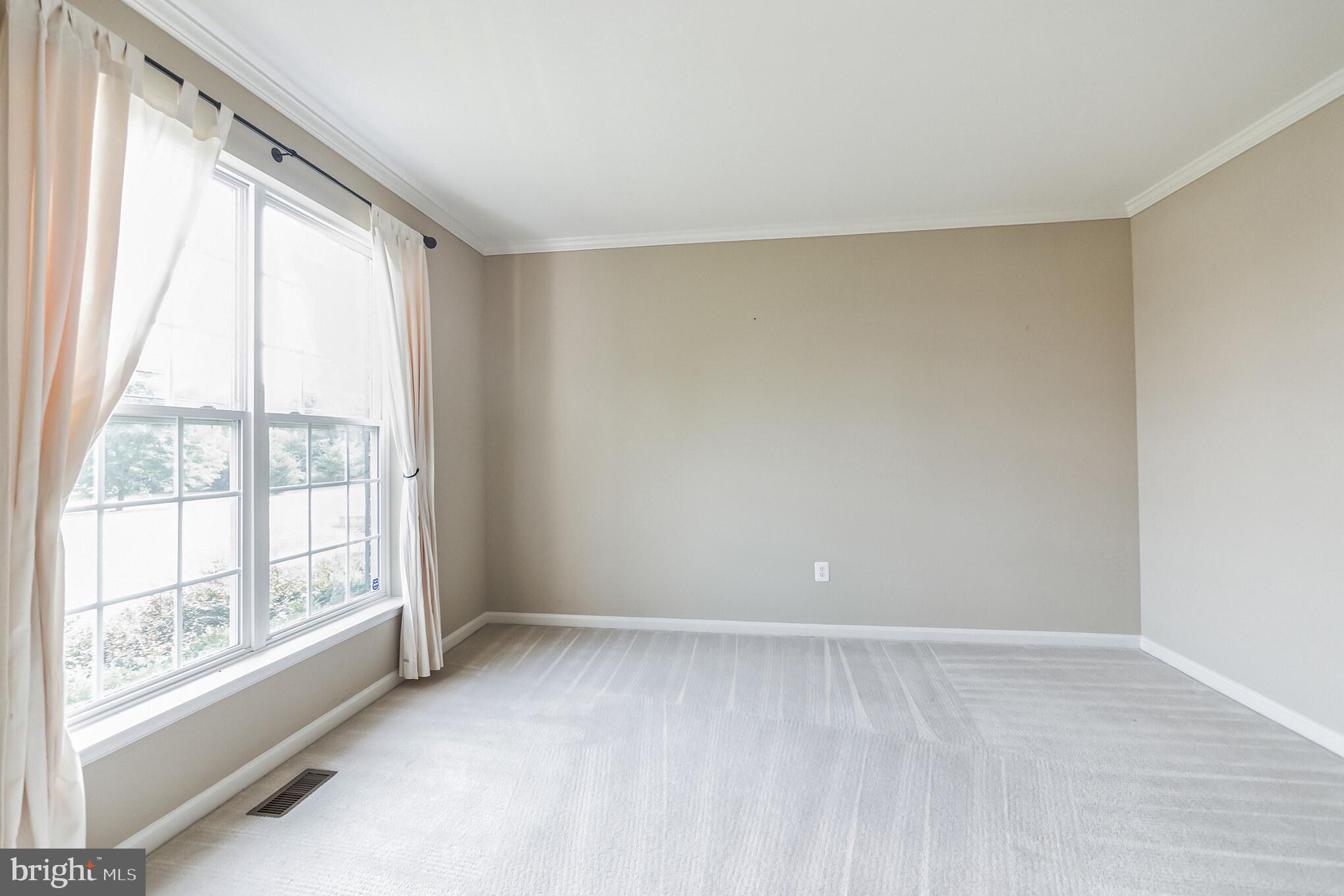 GREEN HILL MANOR - Residential Lease