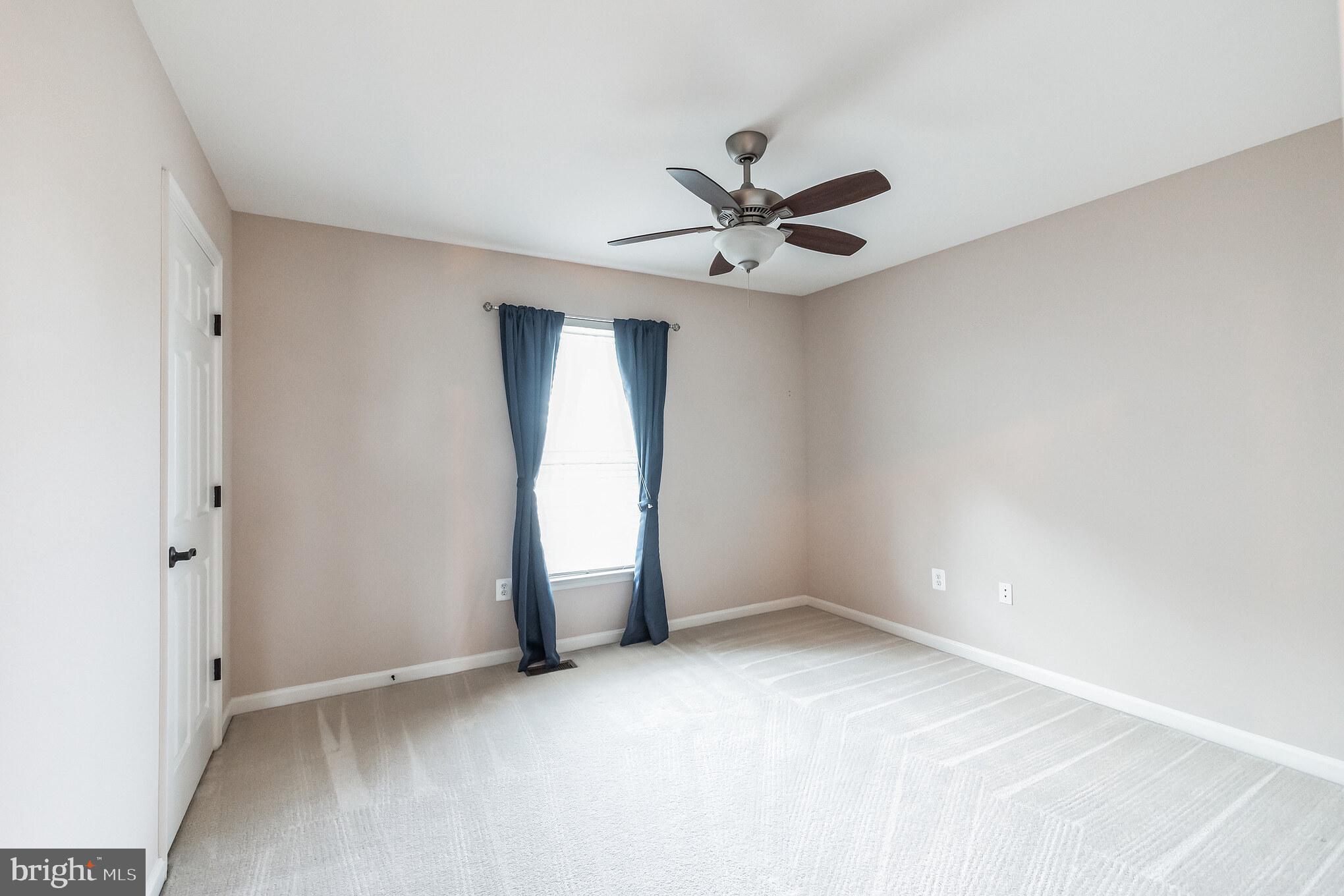 GREEN HILL MANOR - Residential Lease