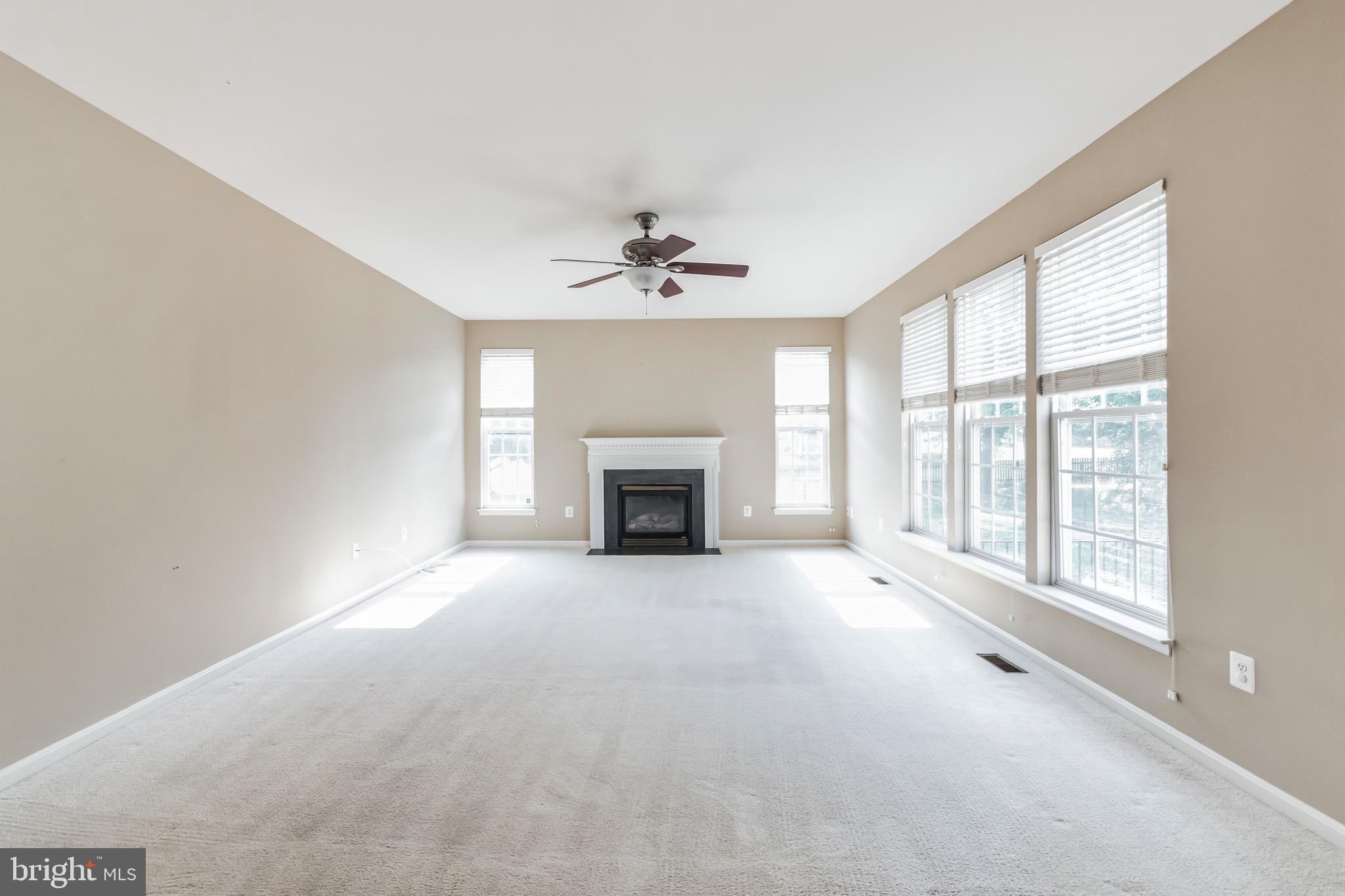 GREEN HILL MANOR - Residential Lease