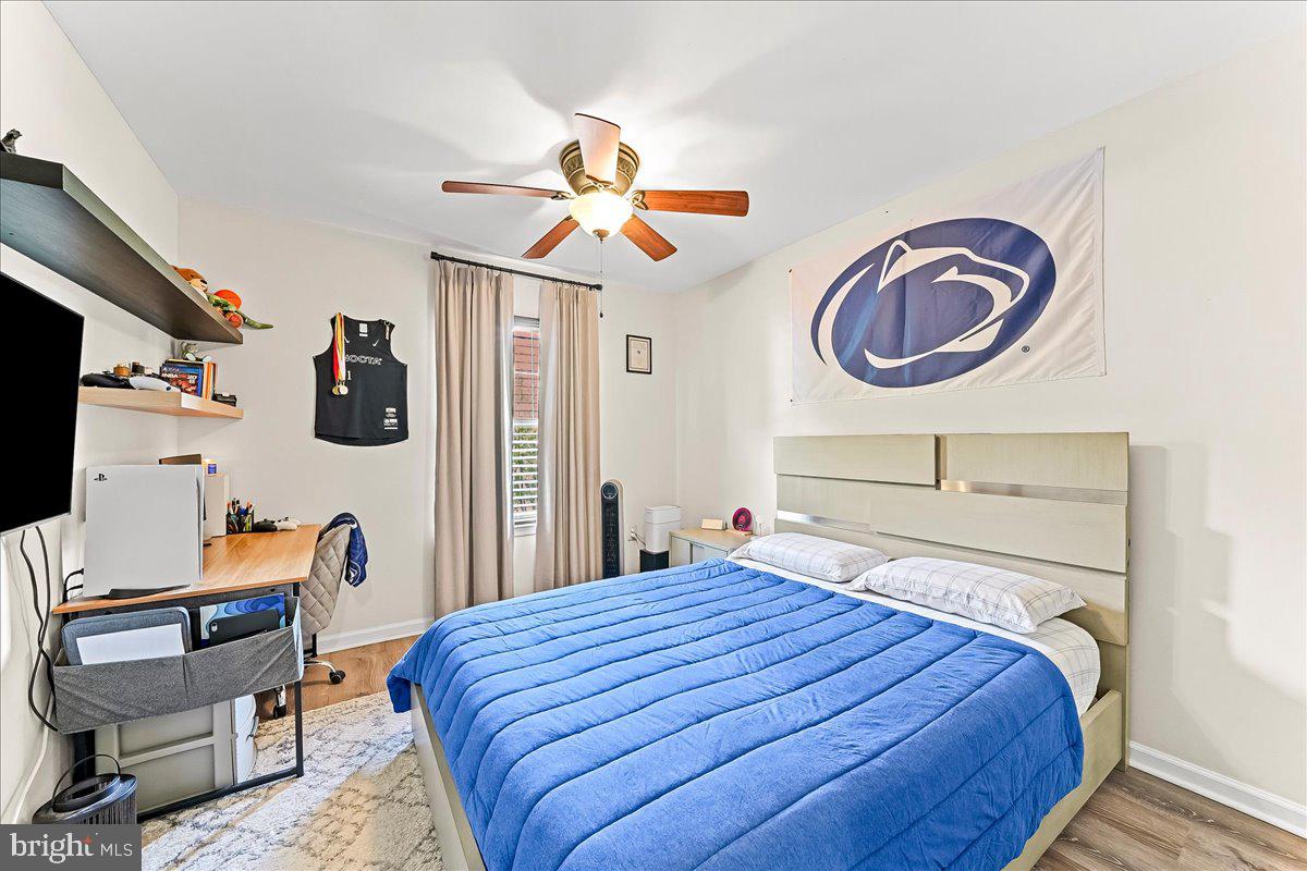CHARLESTOWN OAKS - Residential