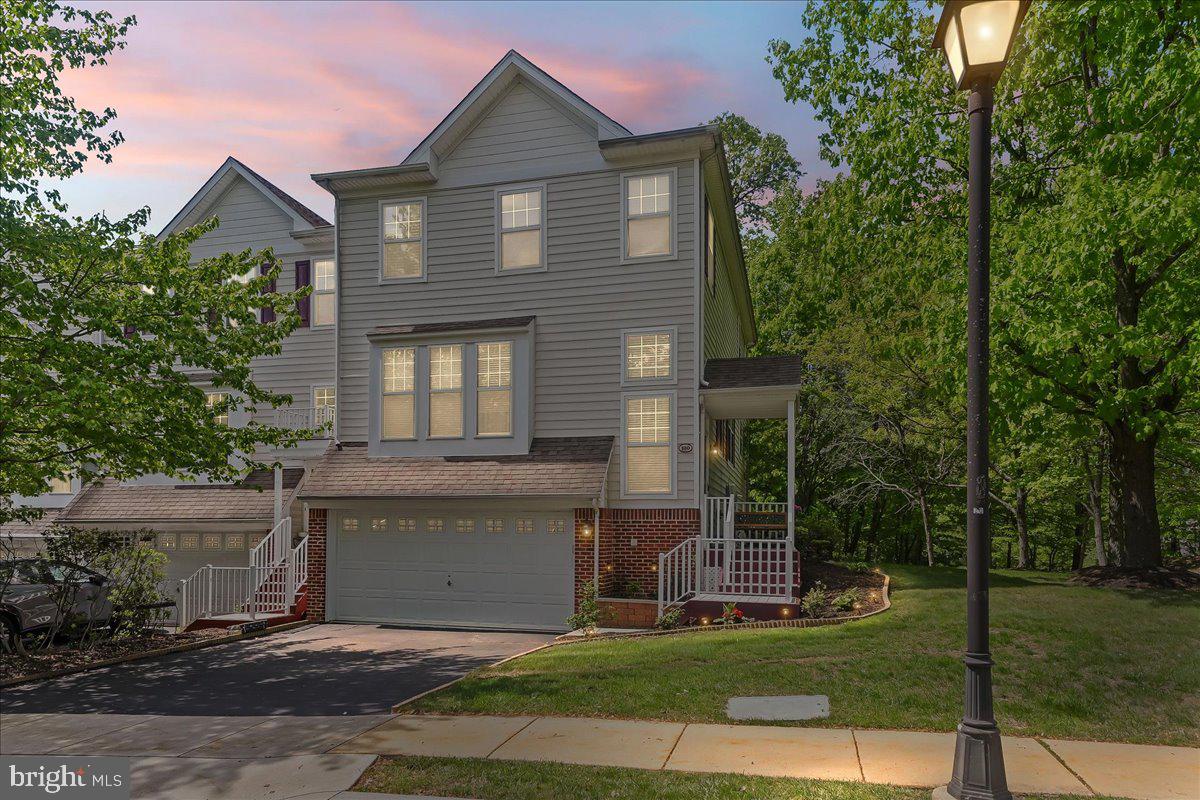 CHARLESTOWN OAKS - Residential
