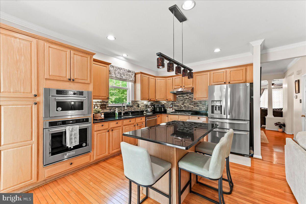 CHARLESTOWN OAKS - Residential