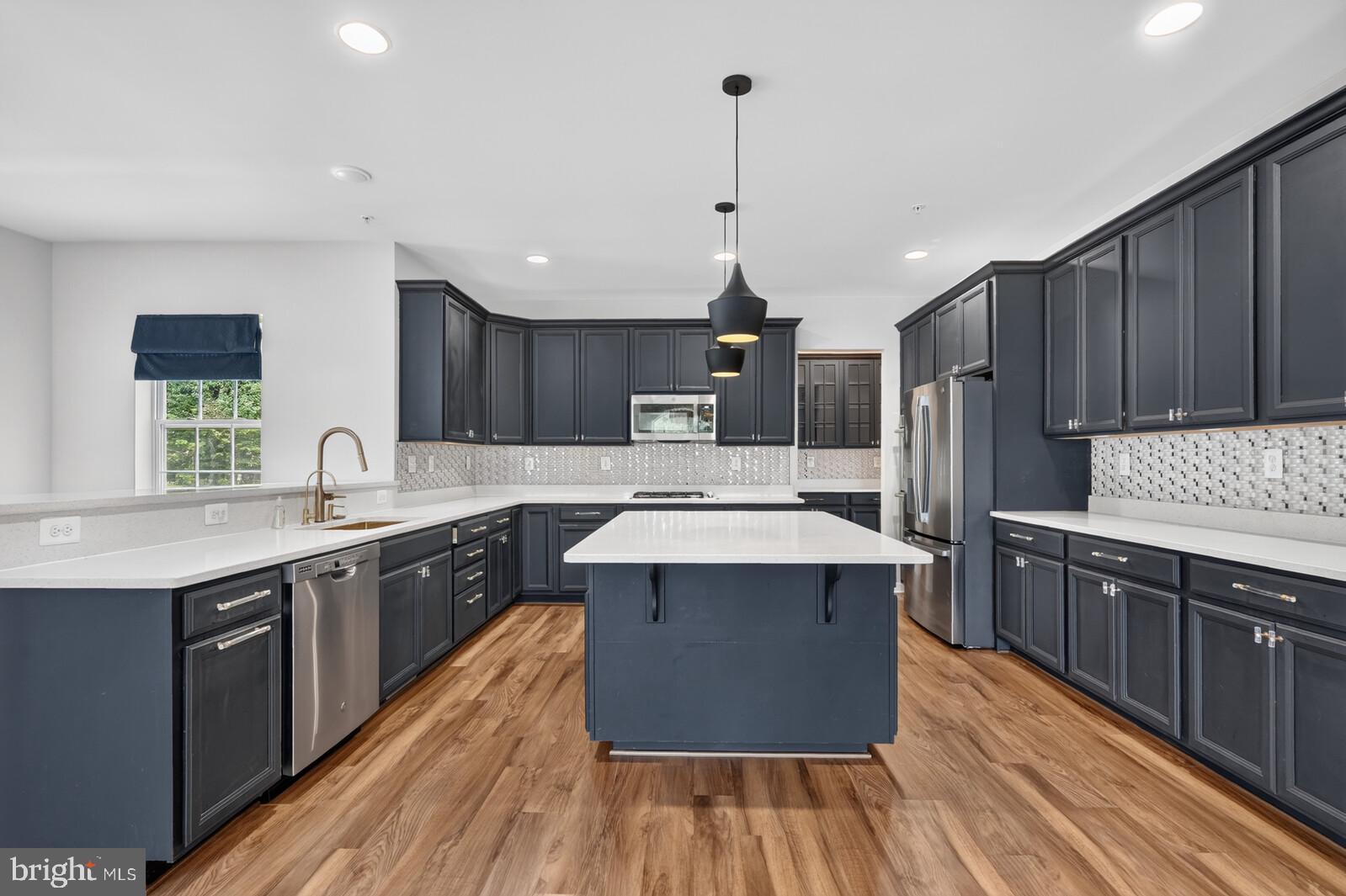 13805 CELADON COURT