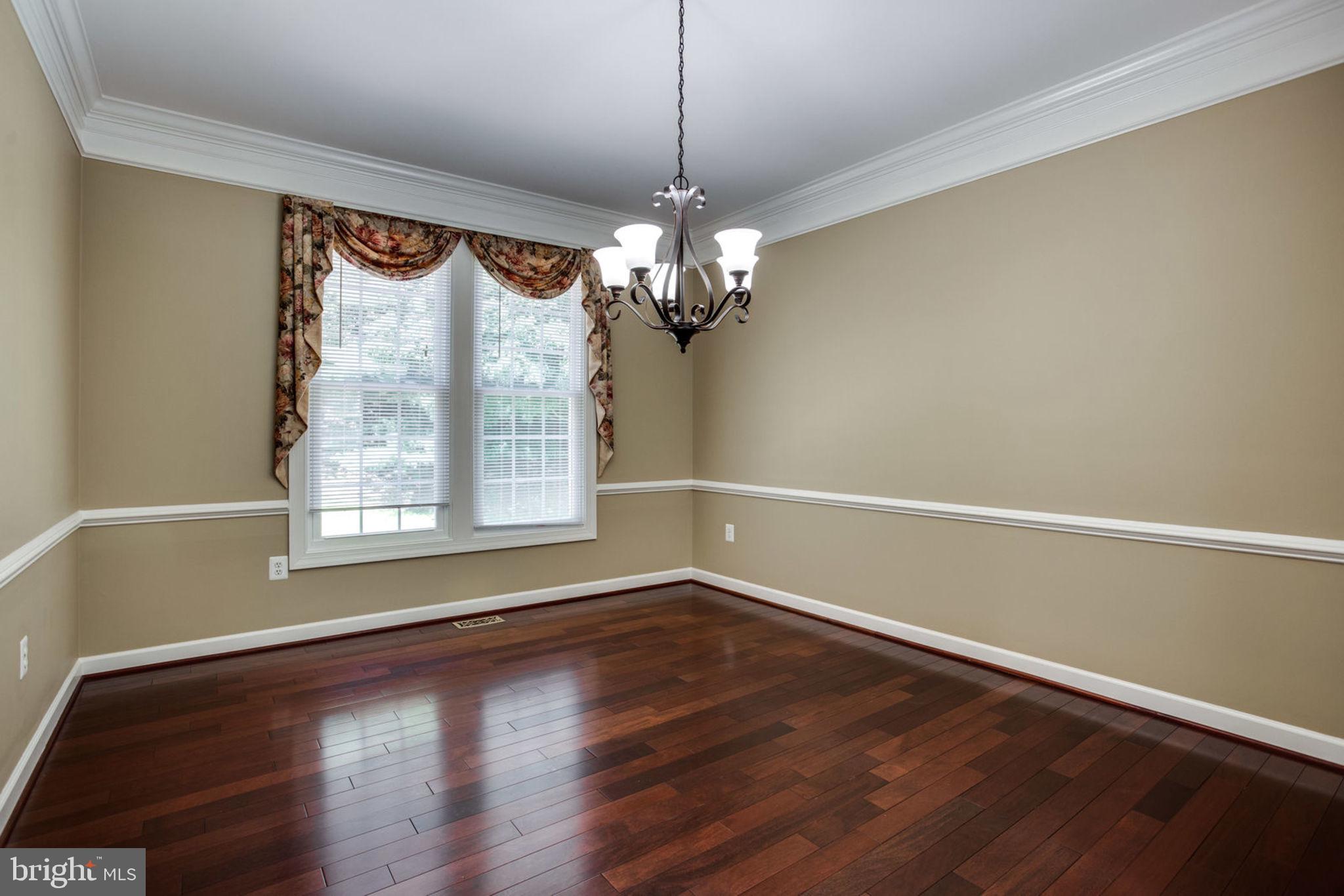 POTOMAC GLEN - Residential Lease