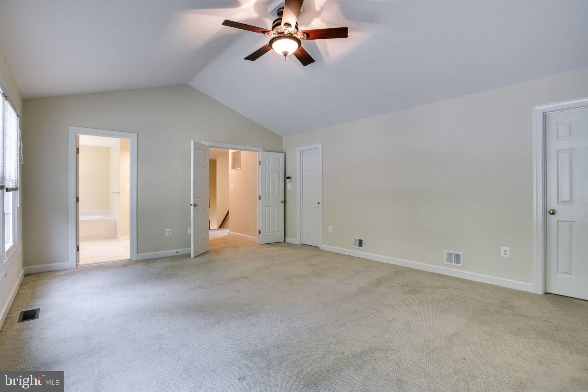 POTOMAC GLEN - Residential Lease