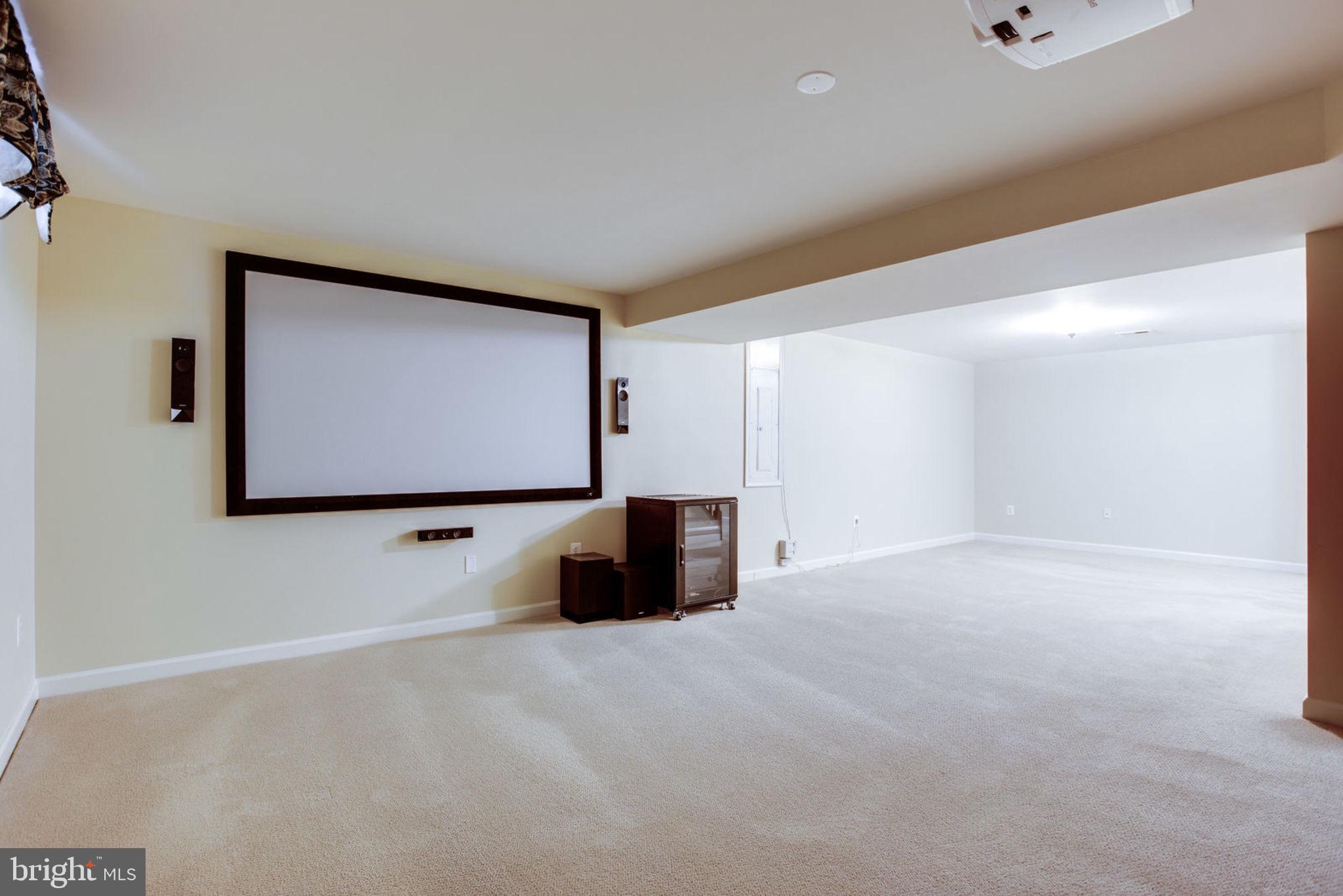 POTOMAC GLEN - Residential Lease