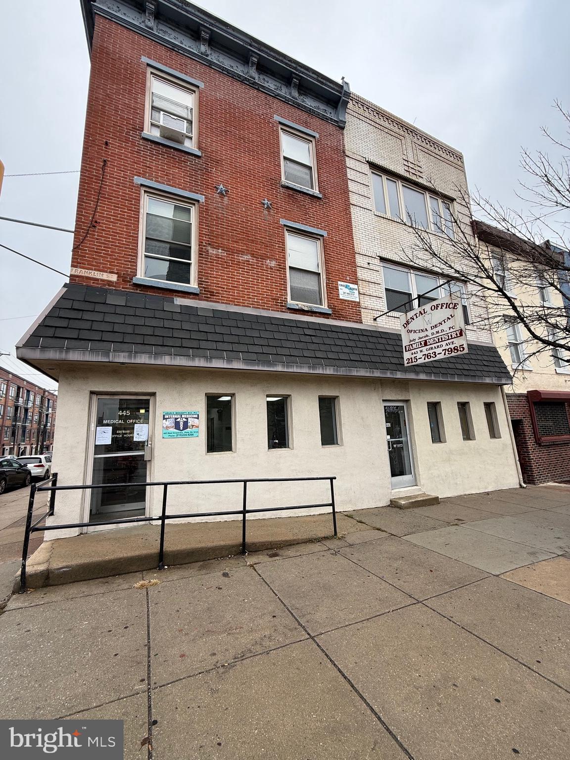 NORTHERN LIBERTIES - Commercial Lease