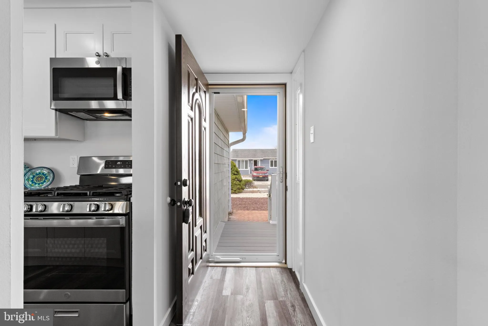 Manahawkin, New Jersey 08050, United States, 3 Bedrooms Bedrooms, ,2 BathroomsBathrooms,Residential,Active,100732