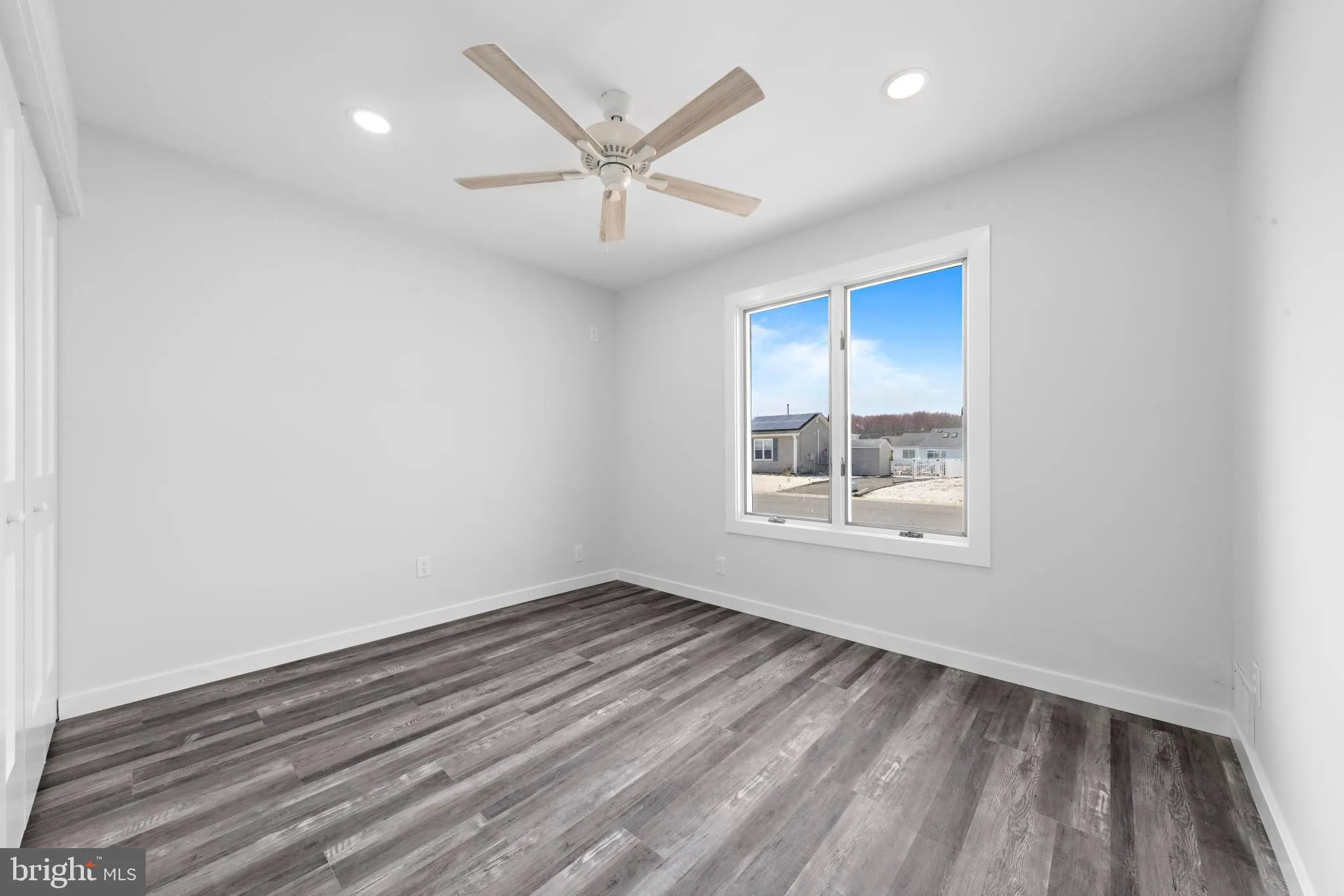 Manahawkin, New Jersey 08050, United States, 3 Bedrooms Bedrooms, ,2 BathroomsBathrooms,Residential,Active,100732