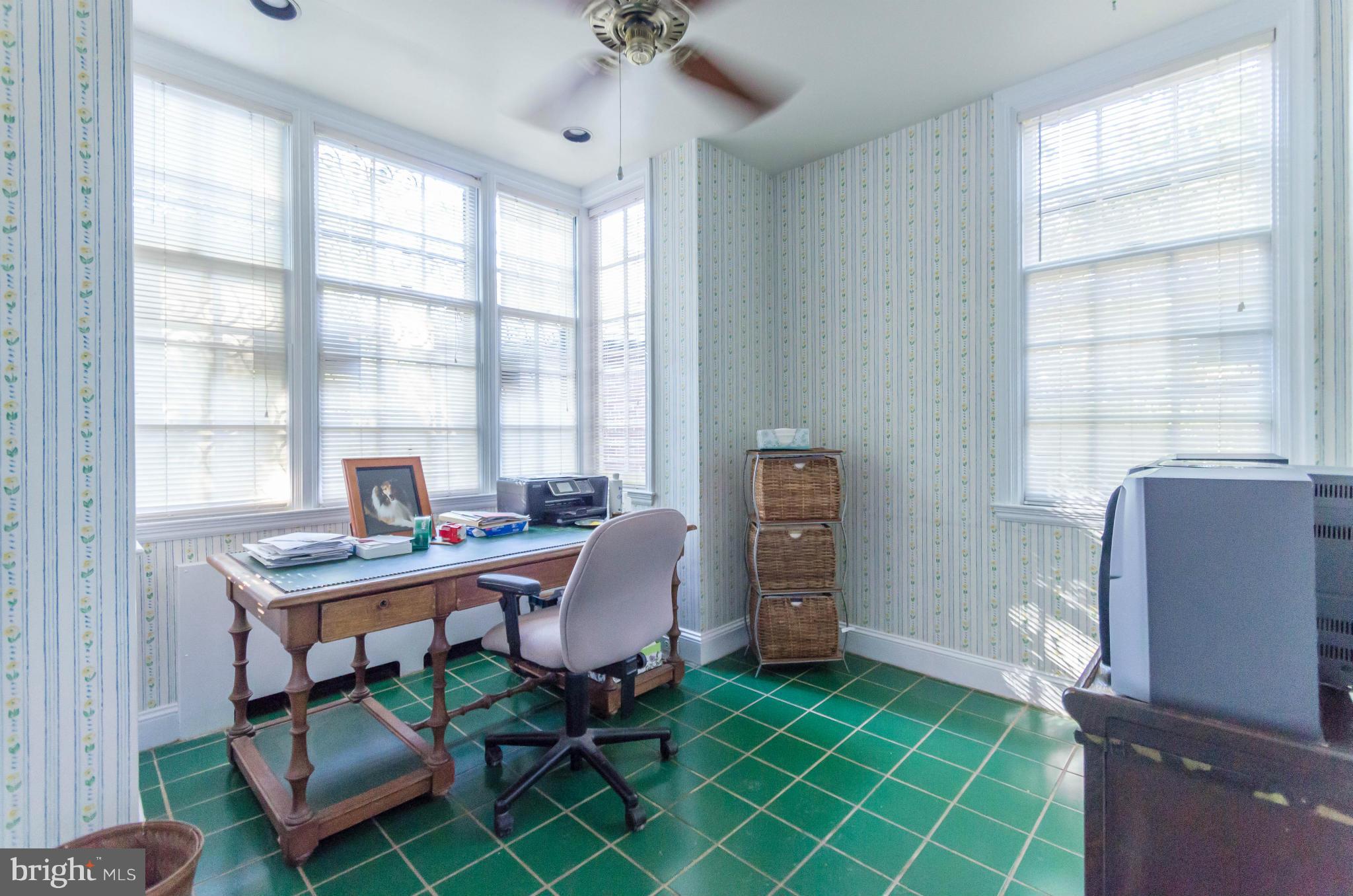 GUILFORD - Residential