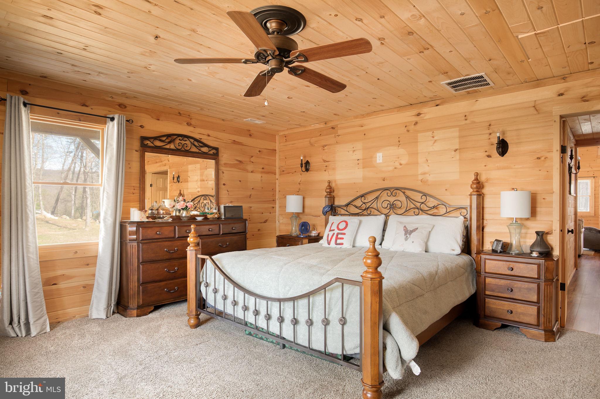 RITTERS HIDDEN VALLEY ESTATES - Residential