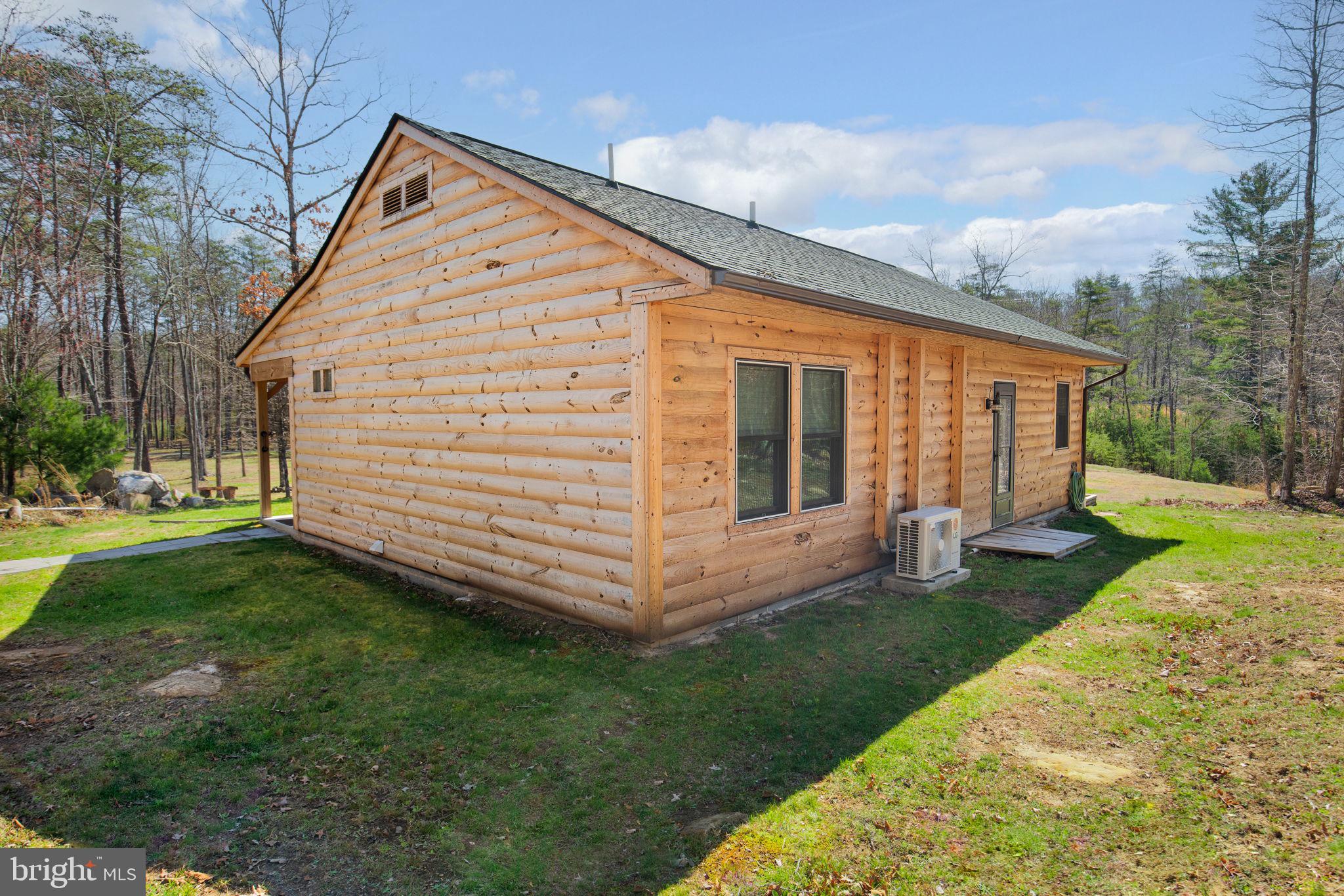 RITTERS HIDDEN VALLEY ESTATES - Residential