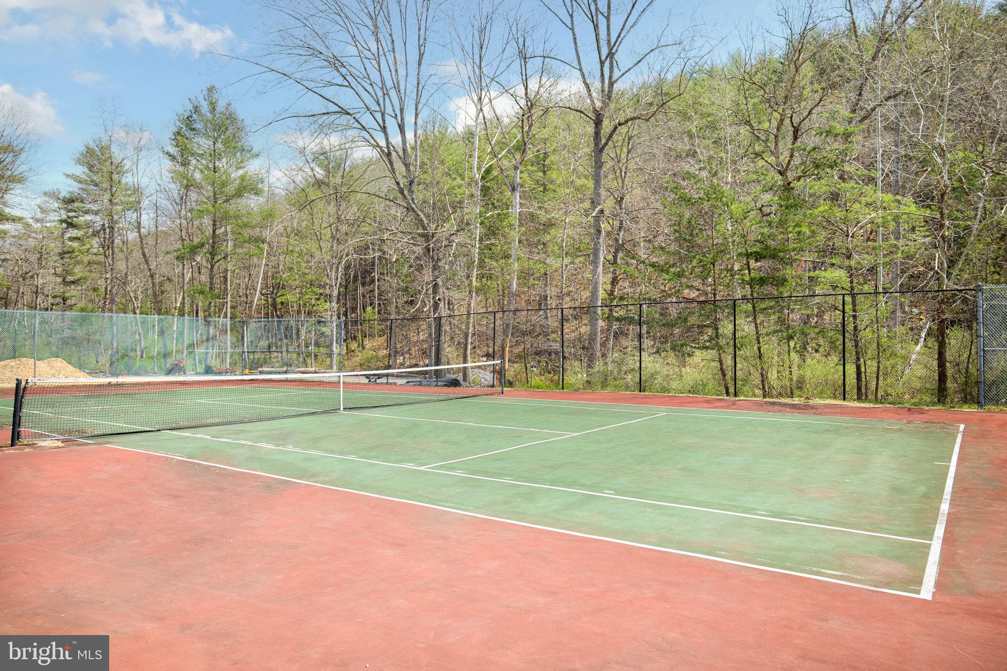 RITTERS HIDDEN VALLEY ESTATES - Residential