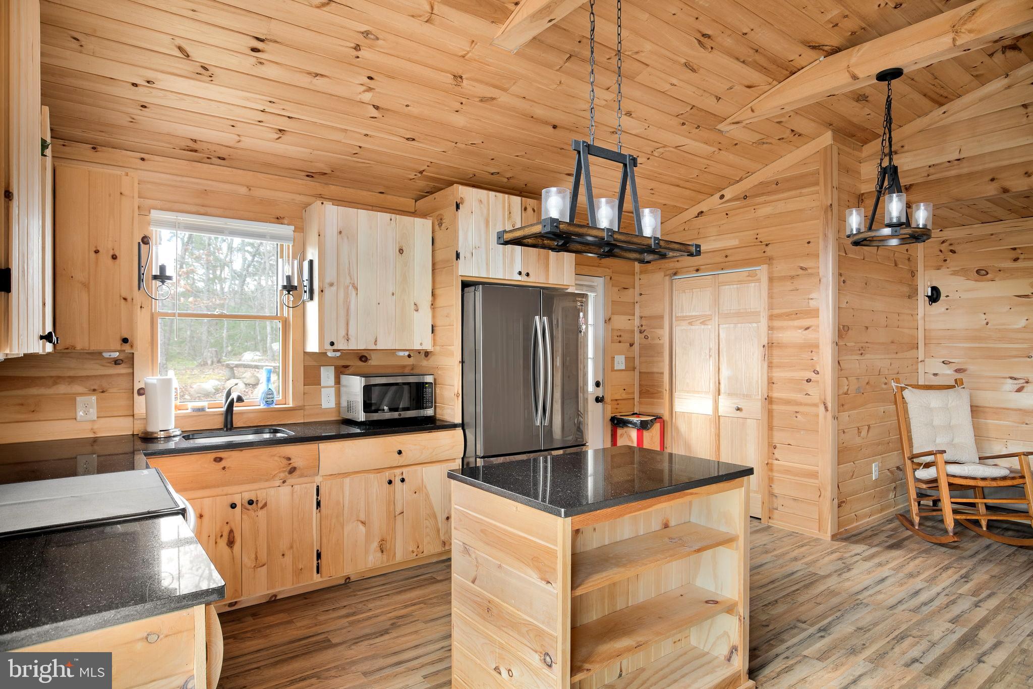 RITTERS HIDDEN VALLEY ESTATES - Residential