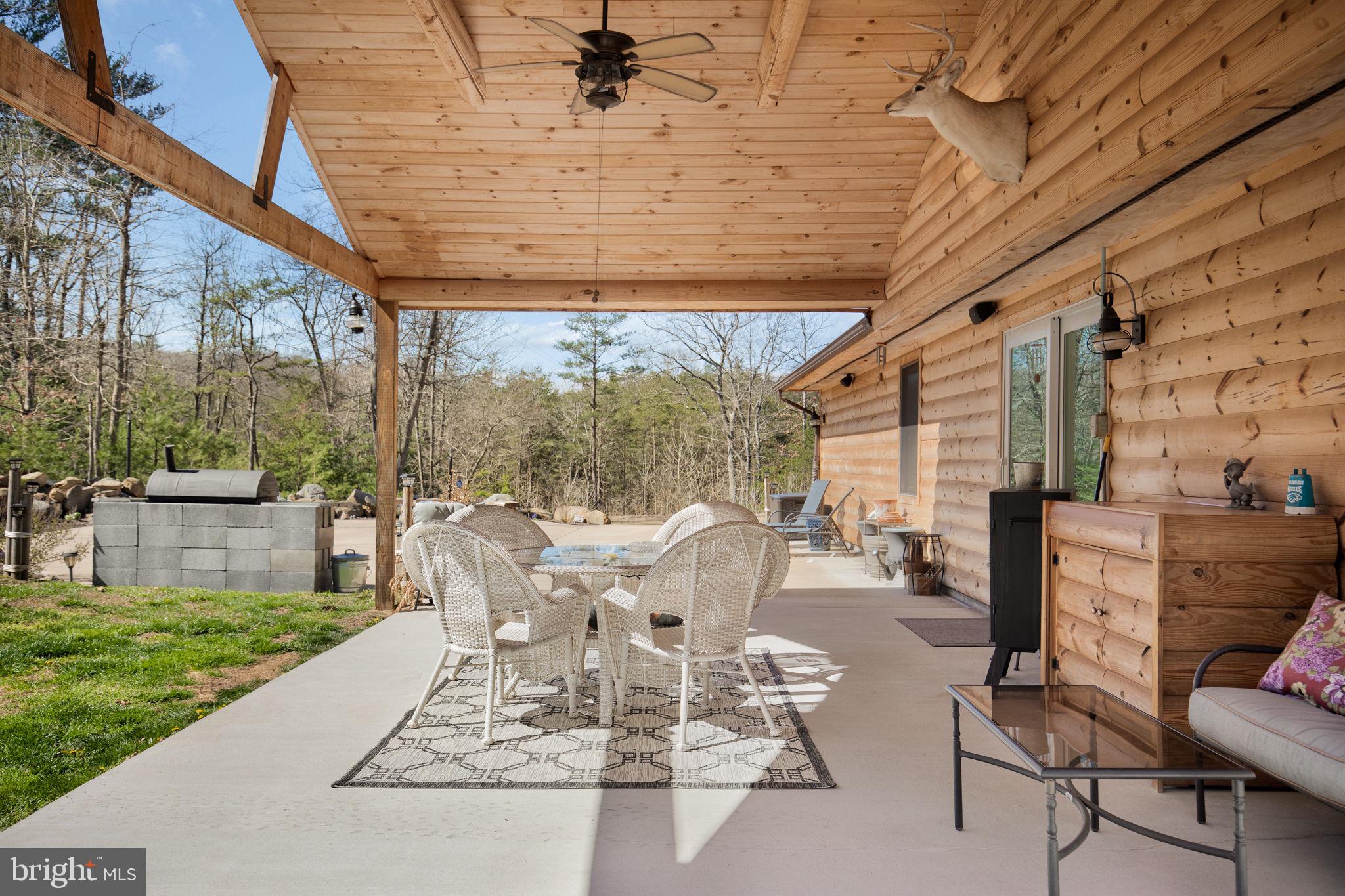 RITTERS HIDDEN VALLEY ESTATES - Residential