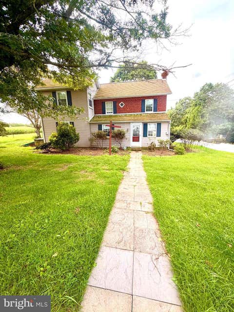 Photo of 4776 Blue Hill Road, GLENVILLE, PA 17329 (MLS # PAYK2110112)