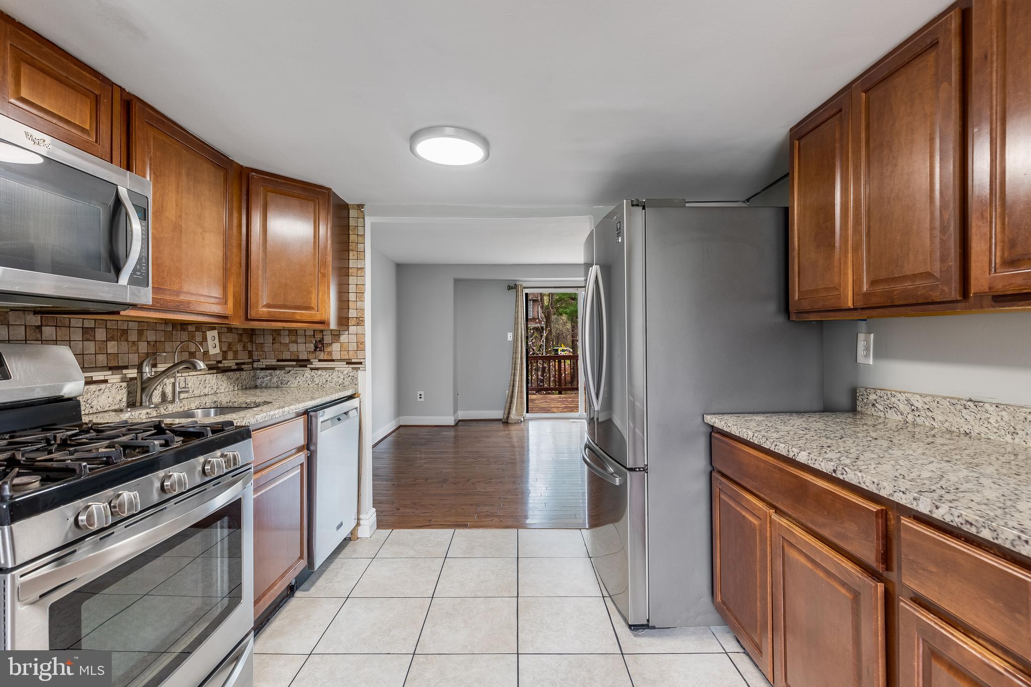 VILLAGE OF OAKLAND MILLS - Residential