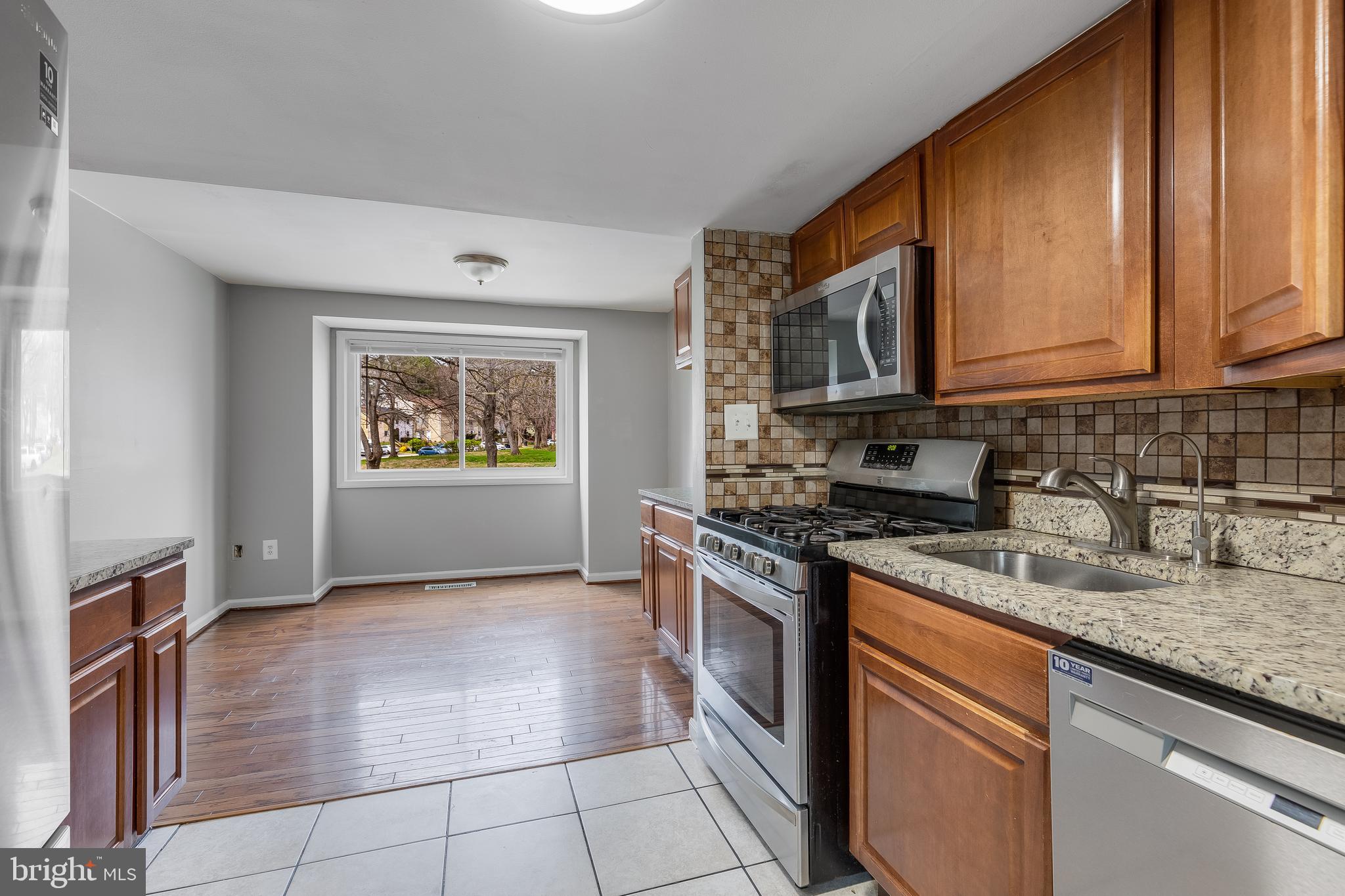 VILLAGE OF OAKLAND MILLS - Residential