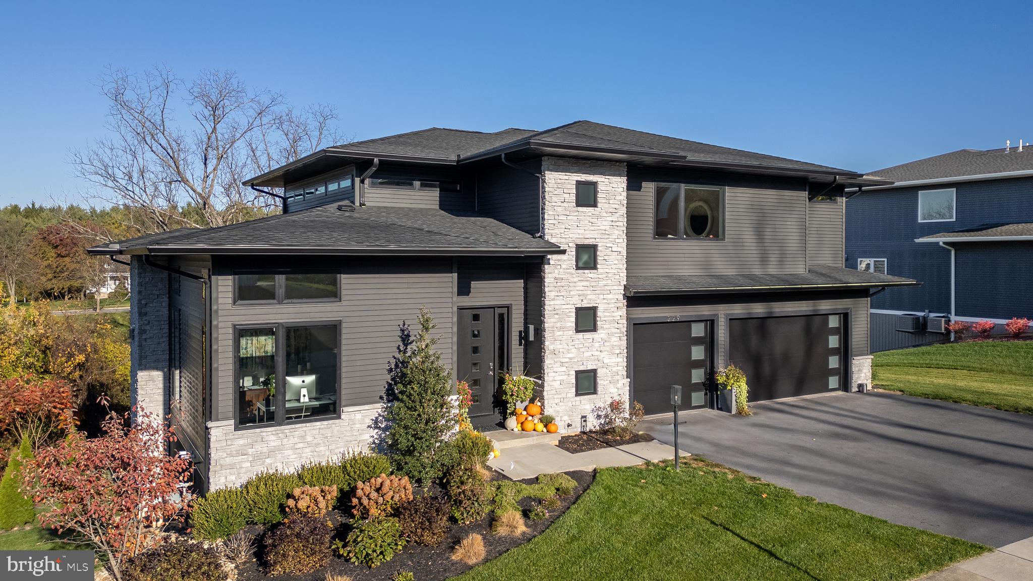 STEARNS CROSSING - Residential