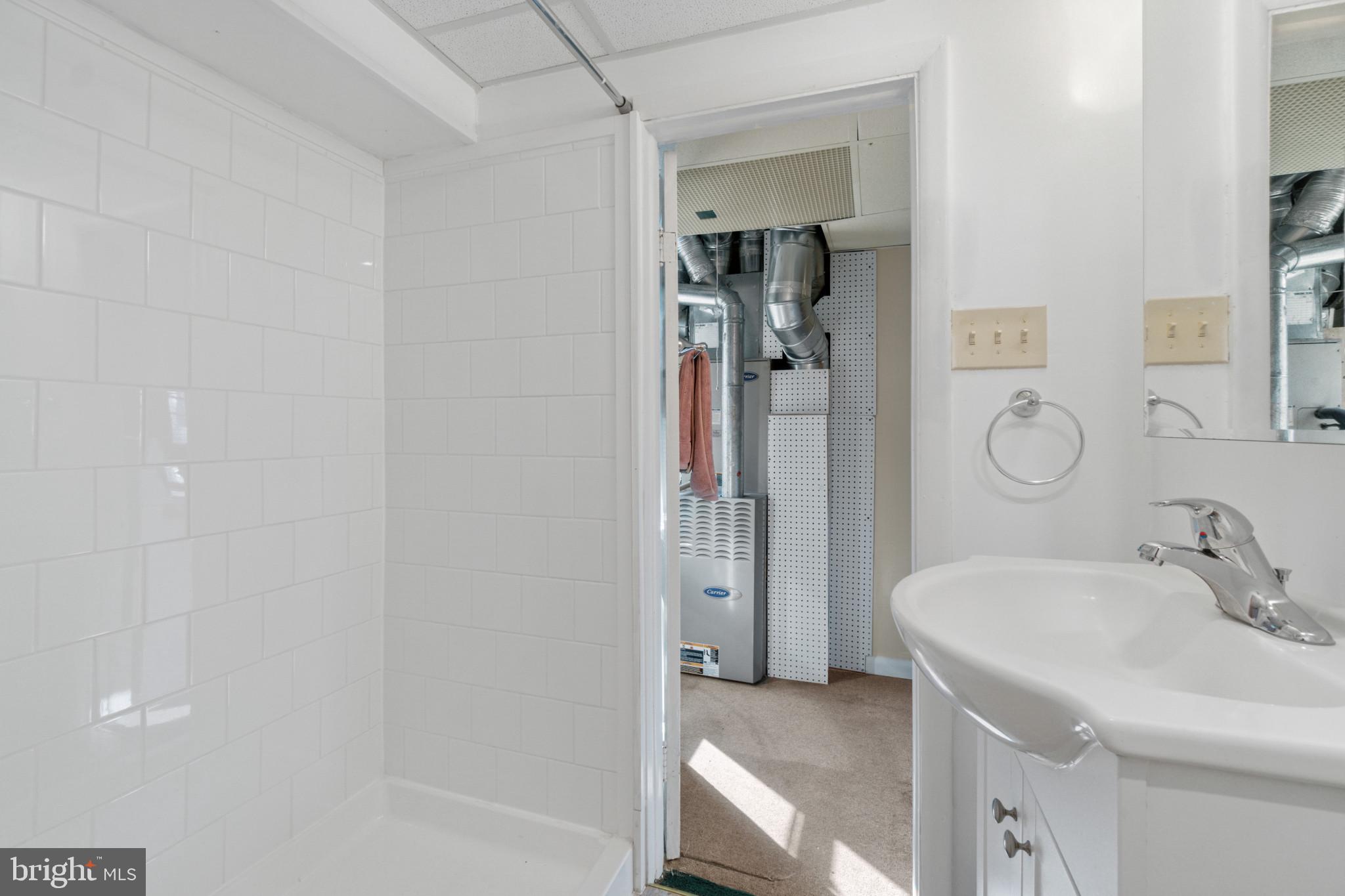 BATTLE GROVE - Residential