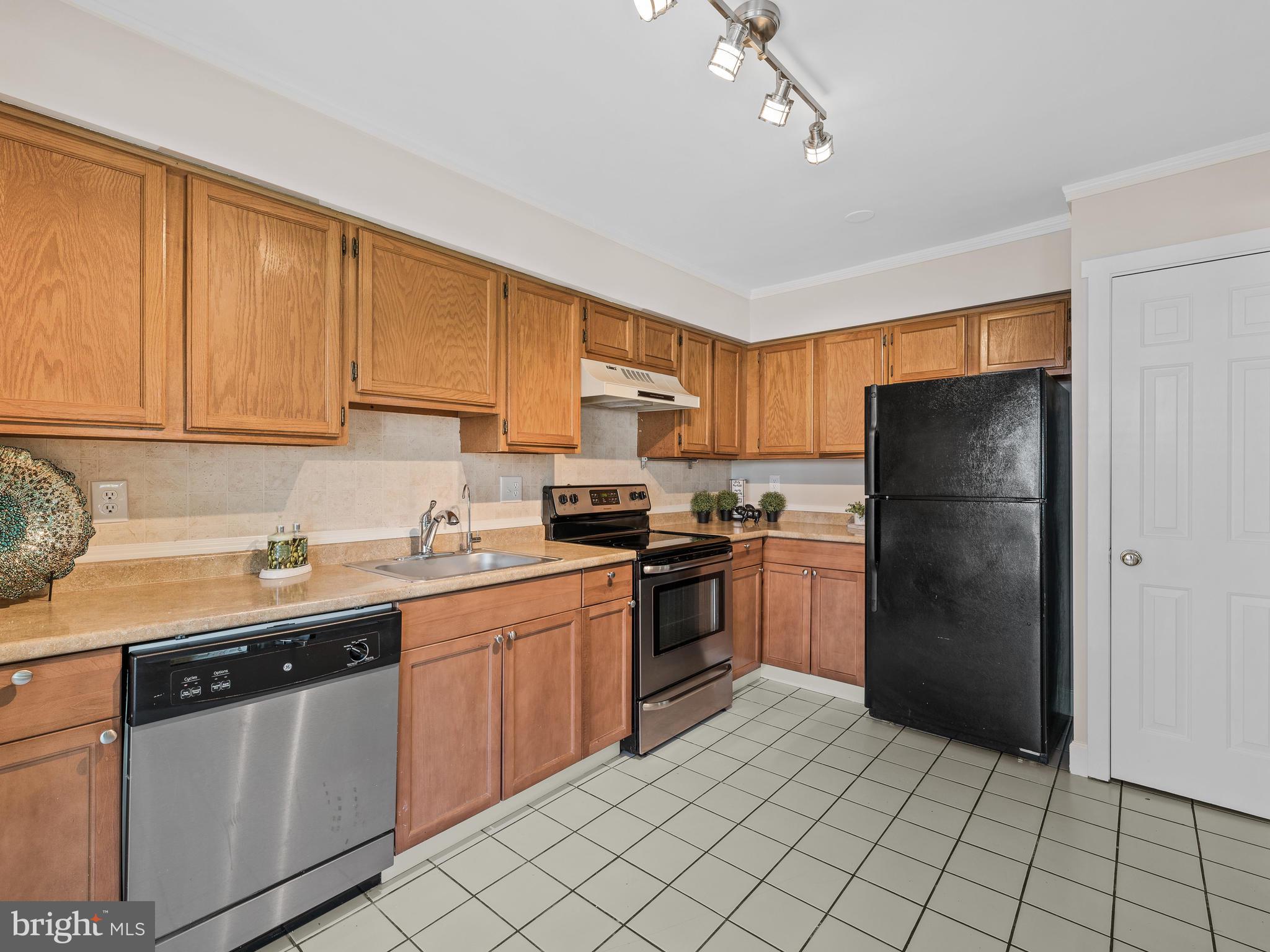 STKBRDGE AT TANGLWD COD - Residential