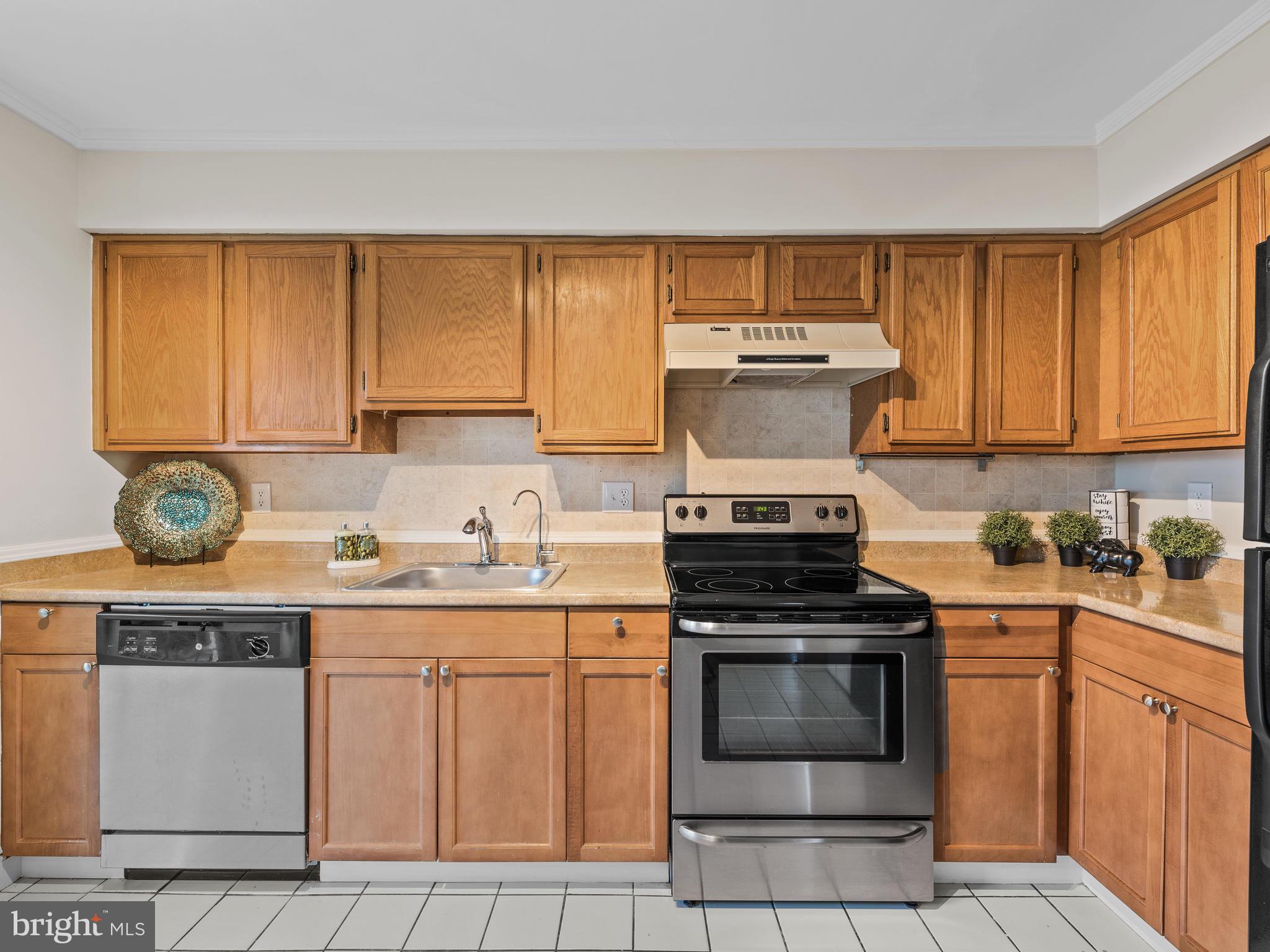 STKBRDGE AT TANGLWD COD - Residential