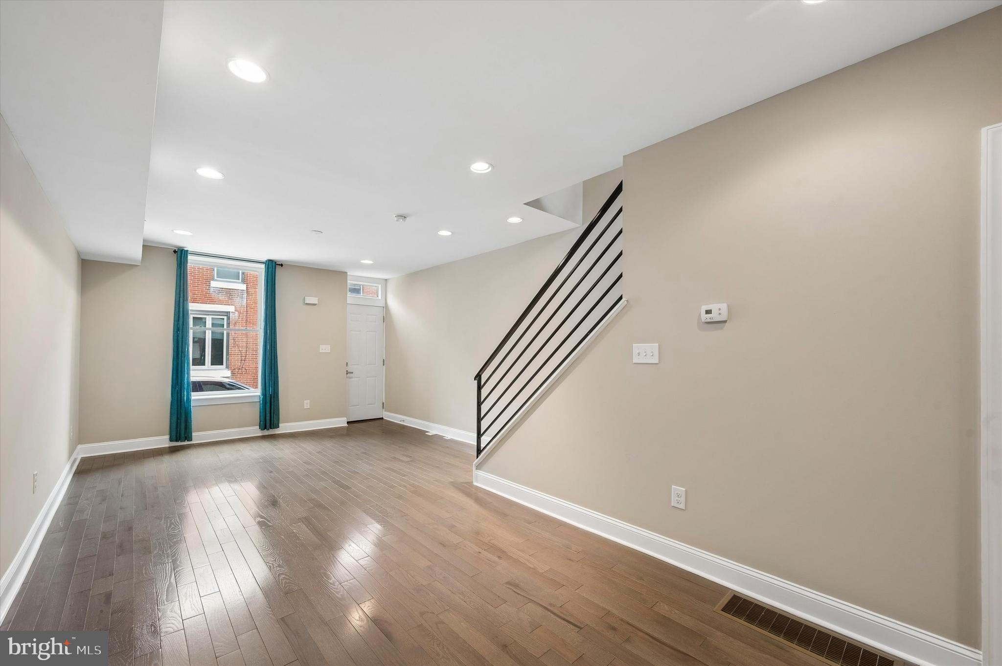 NEWBOLD - Residential