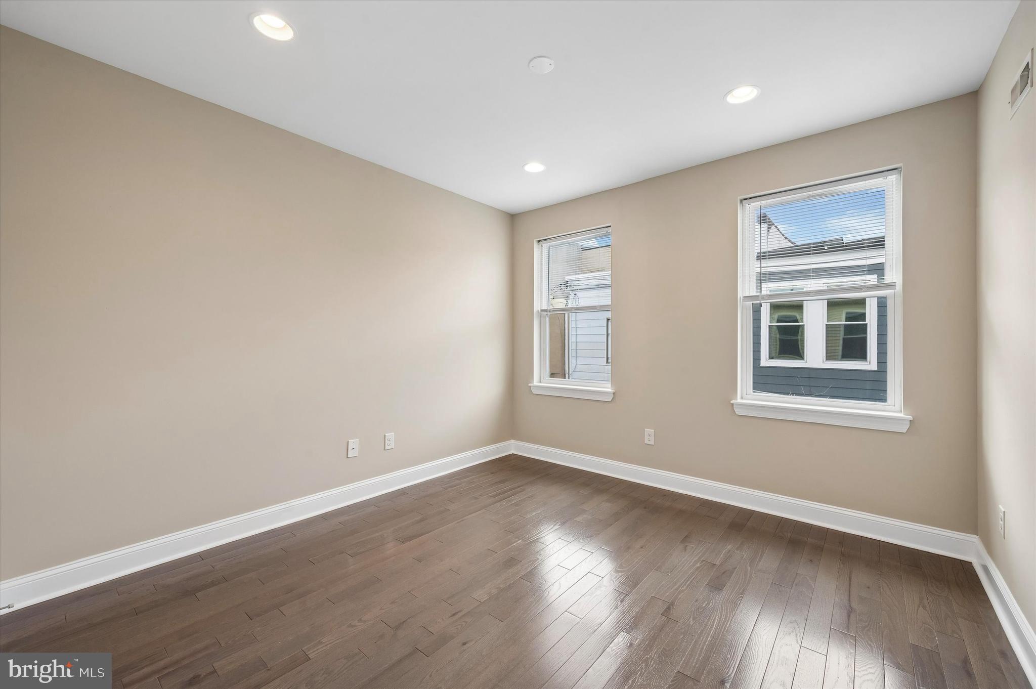 NEWBOLD - Residential