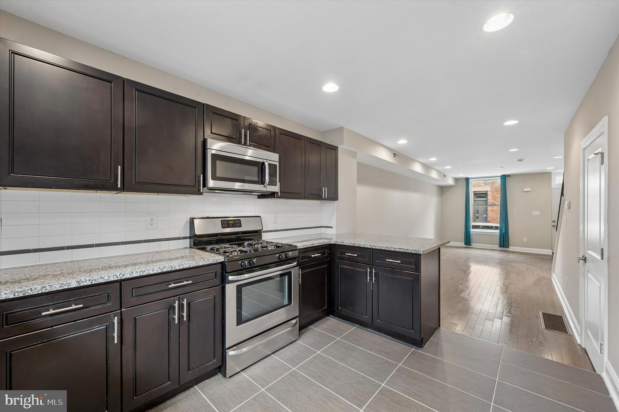 NEWBOLD - Residential