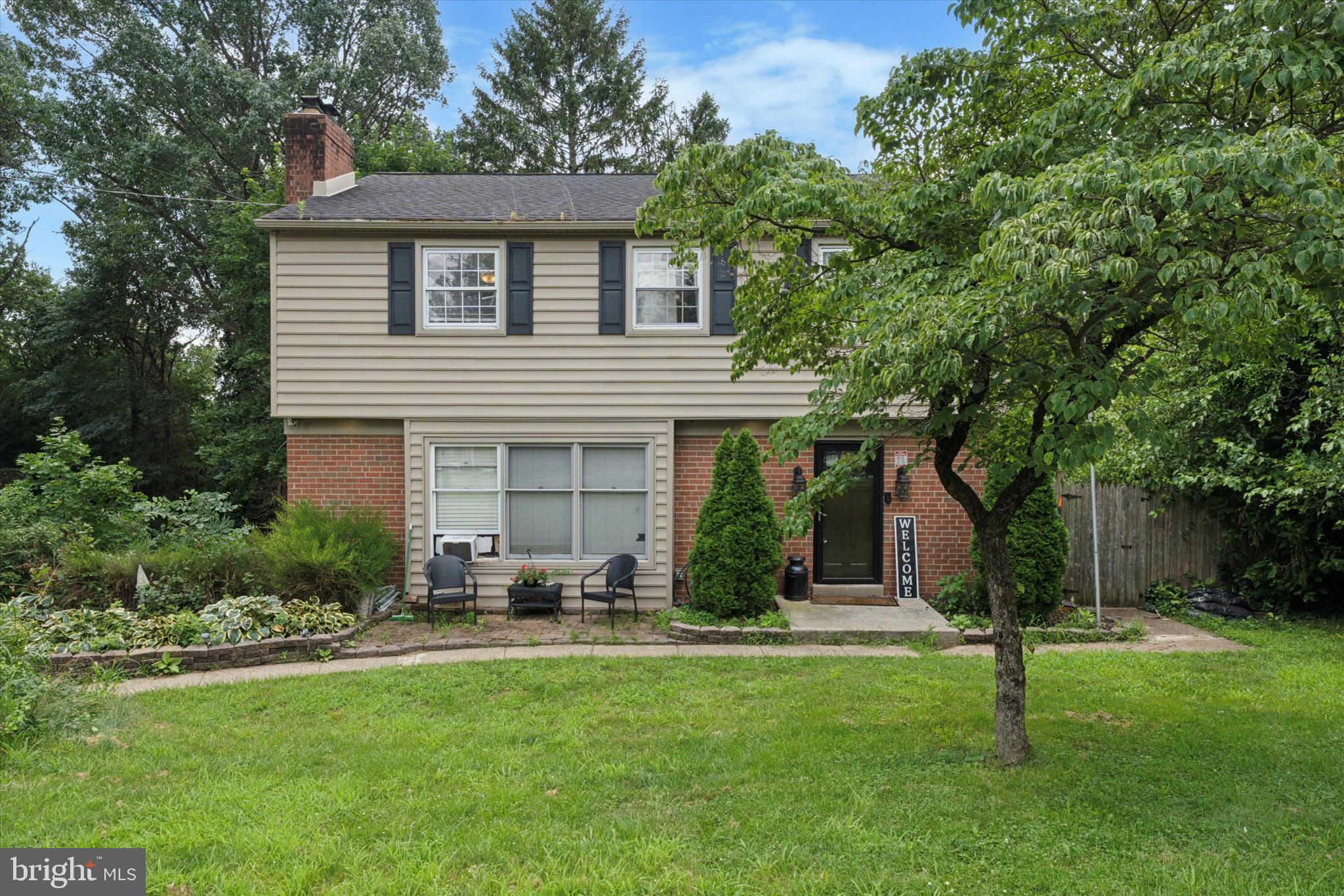 For Sale: 625 W Valley Forge Rd, King of Prussia, PA
4 Bedroom Single Family home in King of Prussia for under 550k! Very Rare!
Welcome to 625 W Valley Forge Rd, a spacious and beautifully maintained 4-bedroom, 2.5-bathroom single-family home in the heart of King of Prussia. From the moment you step inside, you’ll appreciate the timeless charm of the gleaming hardwood floors that flow throughout the home, creating warmth and character in every room.
The main level features a bright and inviting layout with ample living space perfect for entertaining or relaxing. The kitchen flows effortlessly into the dining area and living room, offering both comfort and functionality. Upstairs, you’ll find four generously sized bedrooms, including a primary suite with its own private bath.
Downstairs, a fully finished walk-out basement adds even more versatility—ideal for a home office, media room, gym, or play area. Step outside to your oversized back deck, perfect for summer gatherings or simply enjoying the peaceful backyard views.
Located in a prime spot just minutes from major travel routes, top-rated restaurants, and shopping destinations like the King of Prussia Mall, this home offers the perfect balance of convenience and comfort.
Don’t miss your chance to own this gem in one of Montgomery County’s most desirable areas! This property is being sold as-is