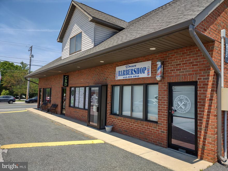 LARGE OFFICE SPACE FOR LEASE! Available 12/1/2020. This 2nd floor office space won't last long!  Approximately 1,200 sq. ft and located on busy Belair Rd in Nottingham!  Features a large private office with restroom. Across the hall, the wide open area can accommodate either multiple desks or a conference room and includes a kitchenette and 2nd restroom.