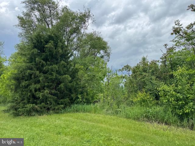 NONE AVAILABLE - Land