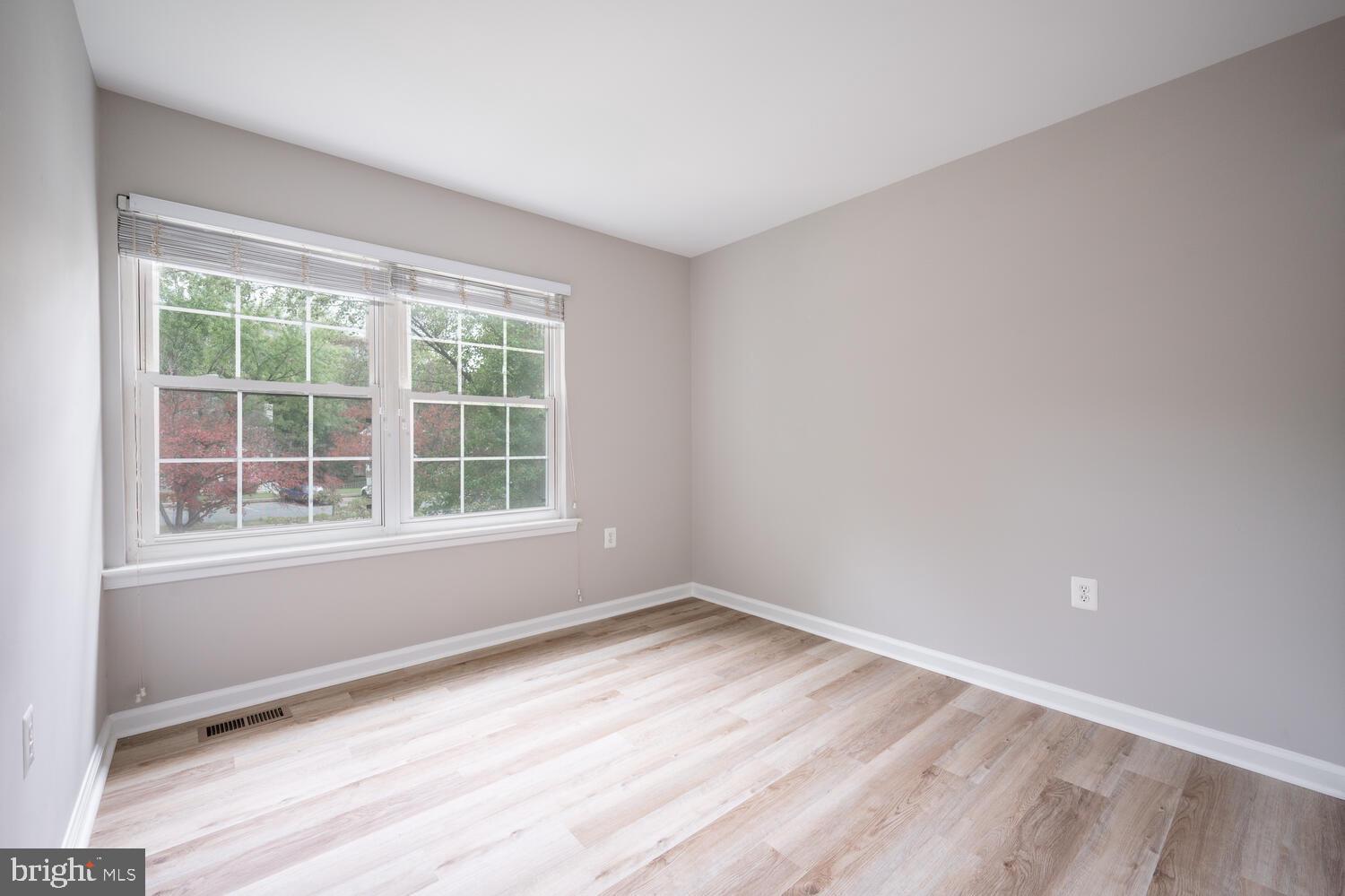 MONTCLAIR - Residential