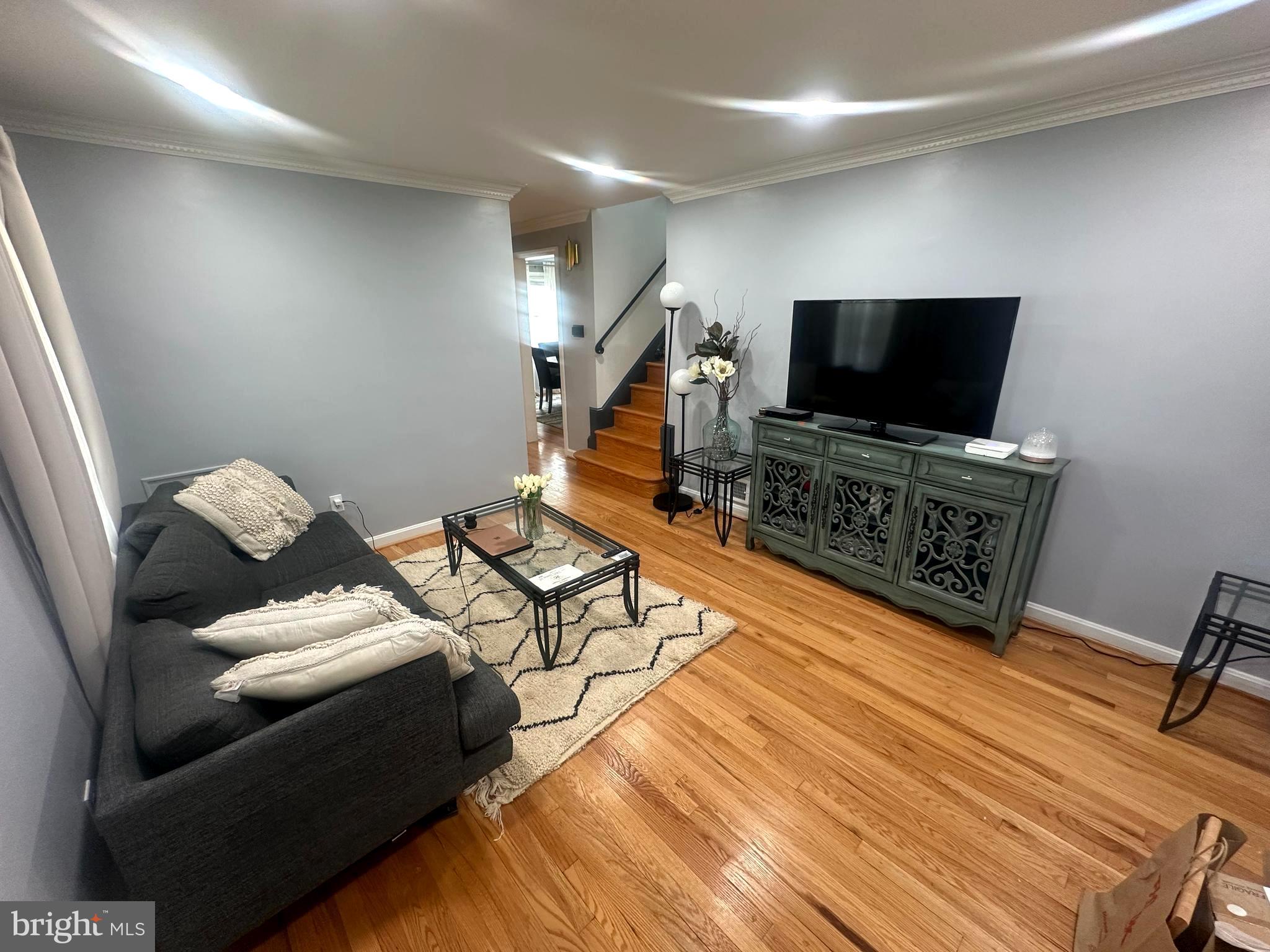 HOLLYWOOD - Residential Lease